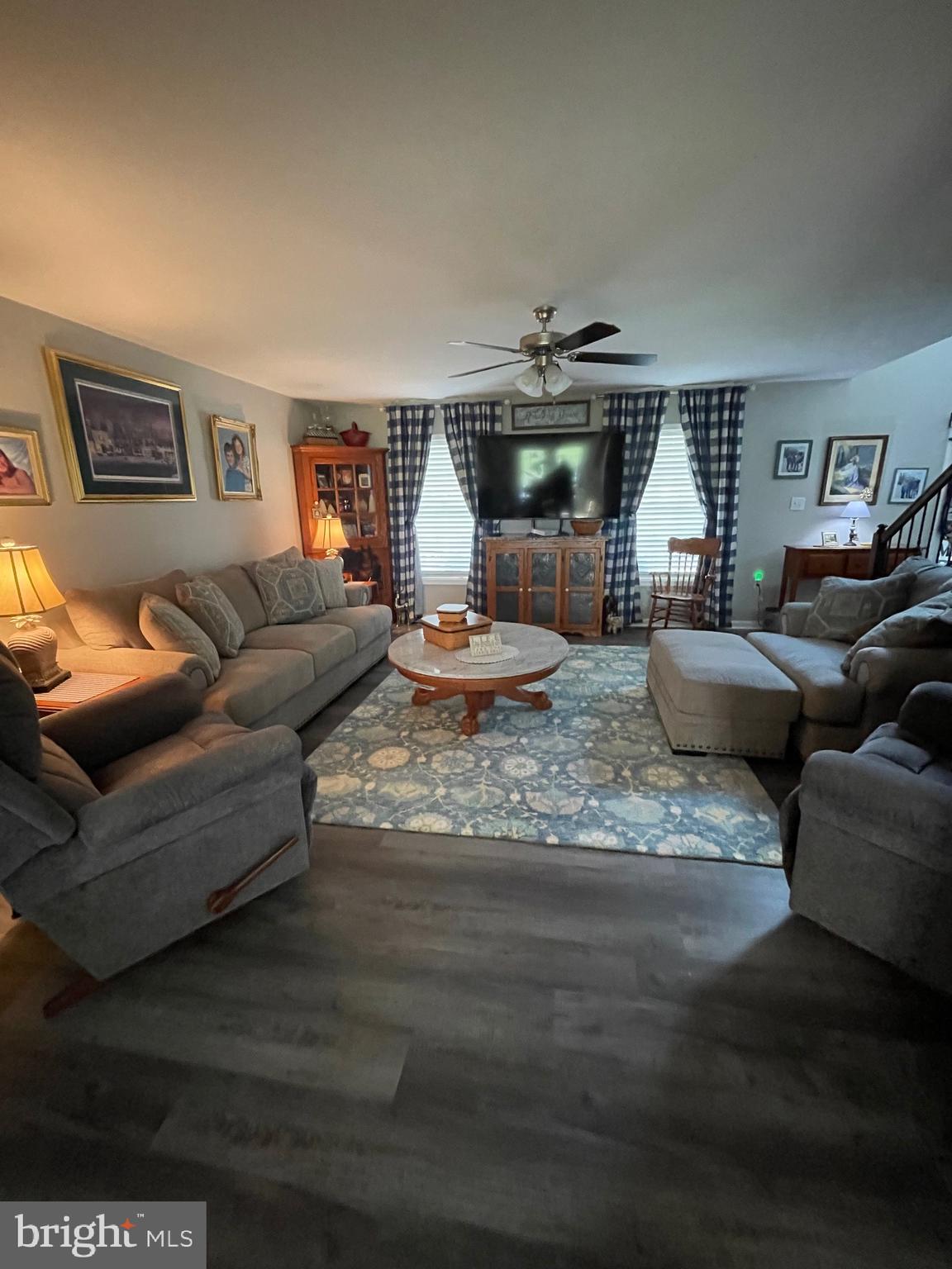 RED HILL - Residential