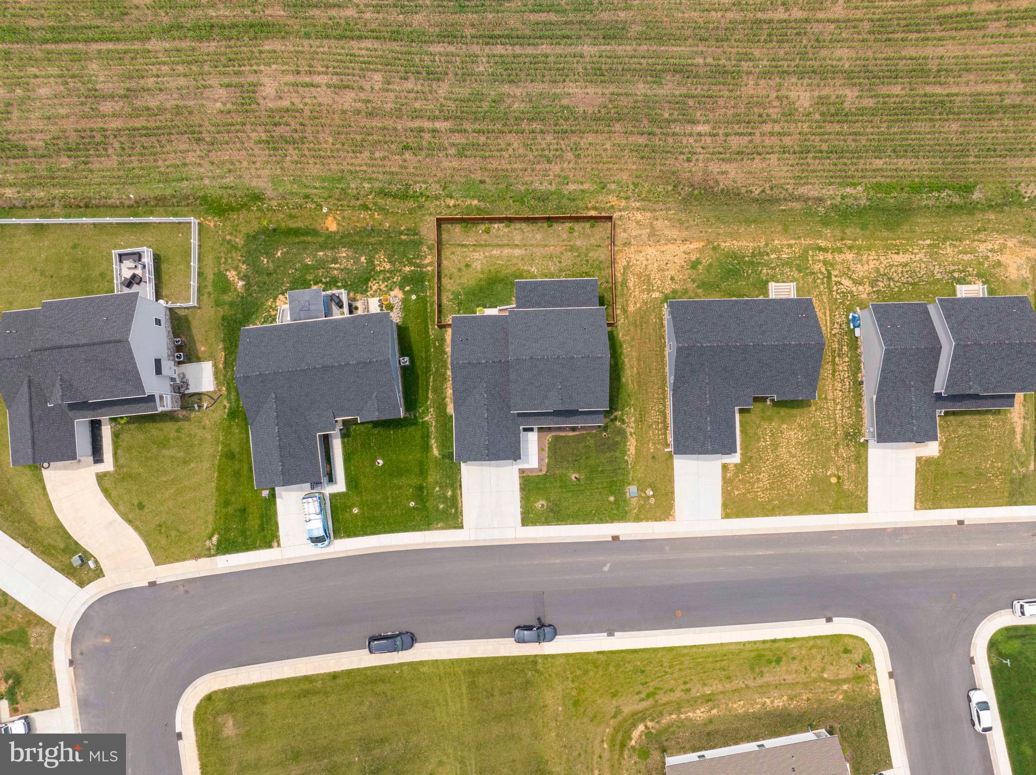 RED HILL - Residential