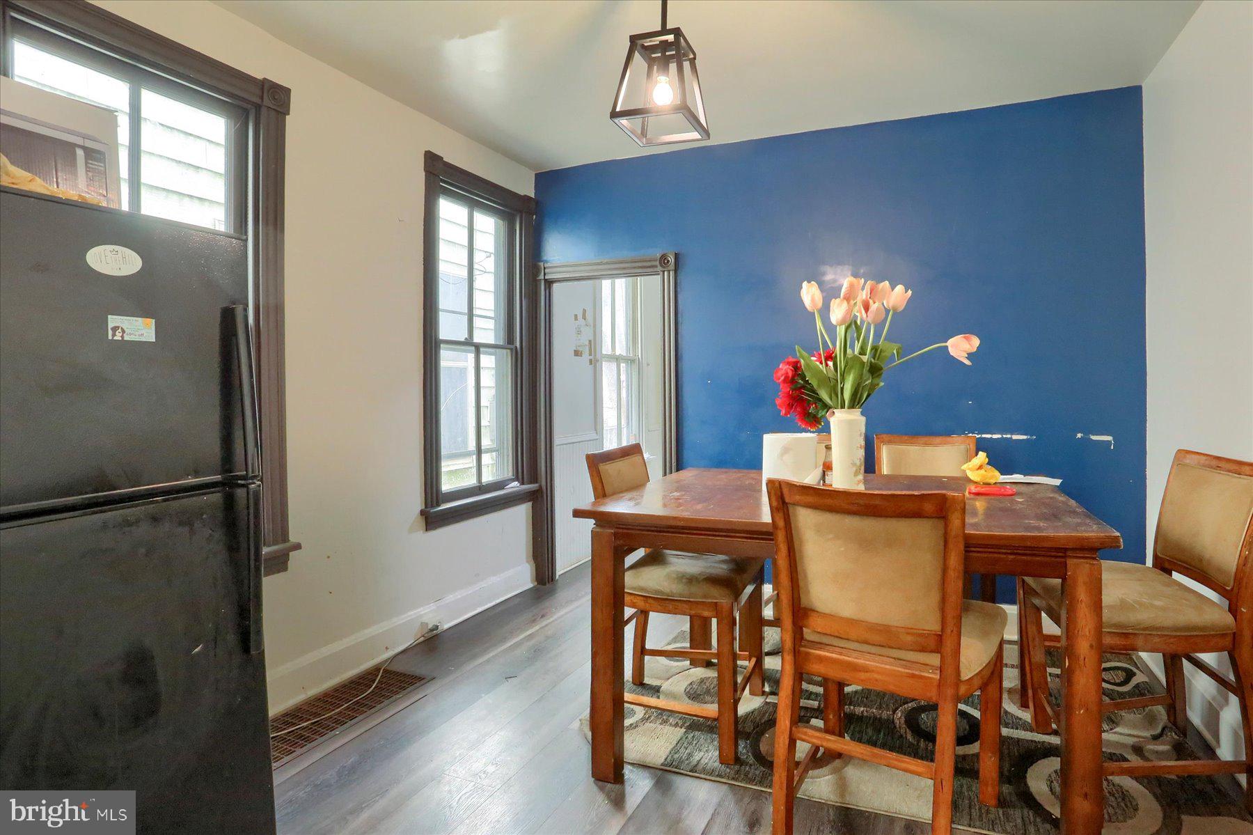 HARRISBURG - Residential