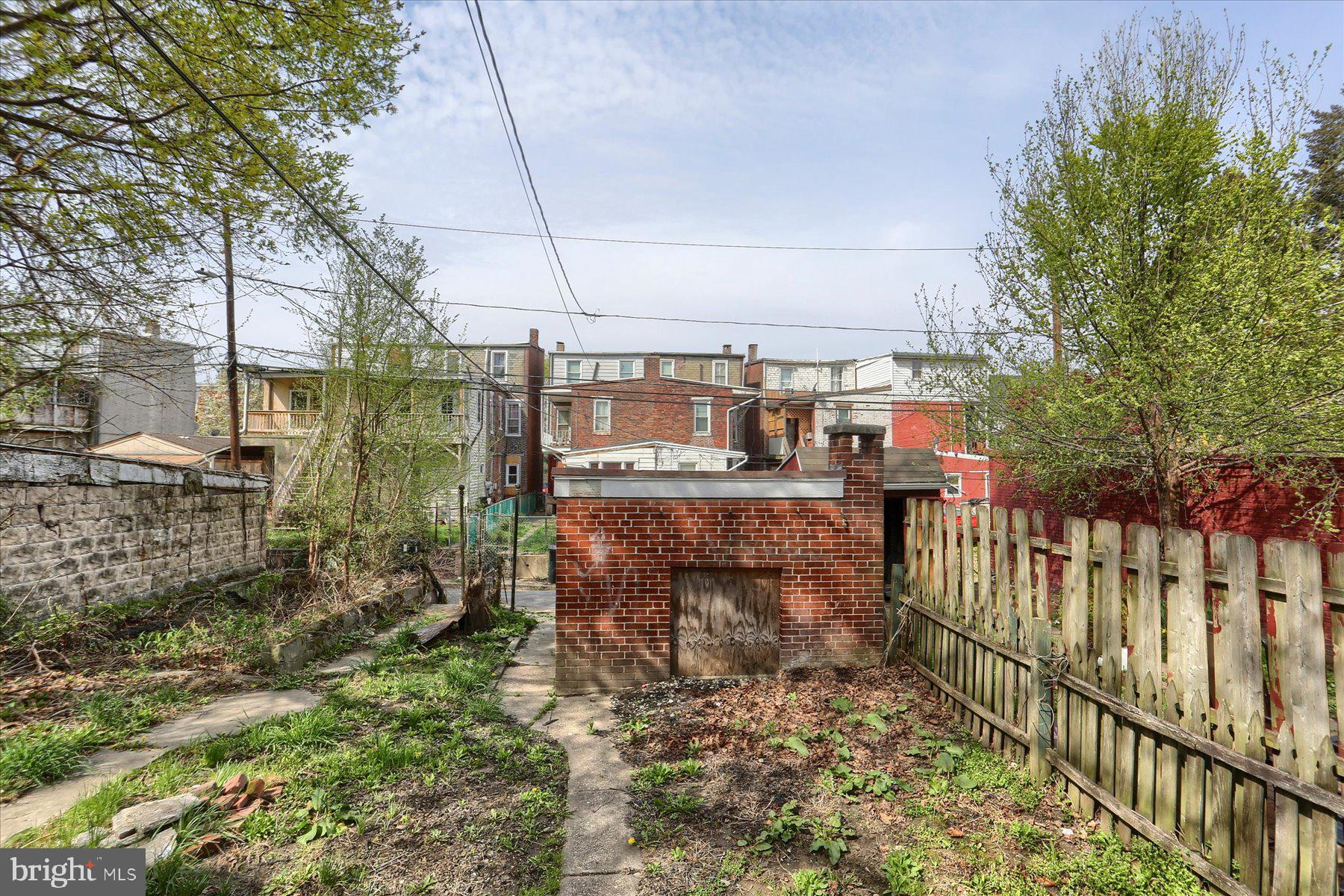 HARRISBURG - Residential