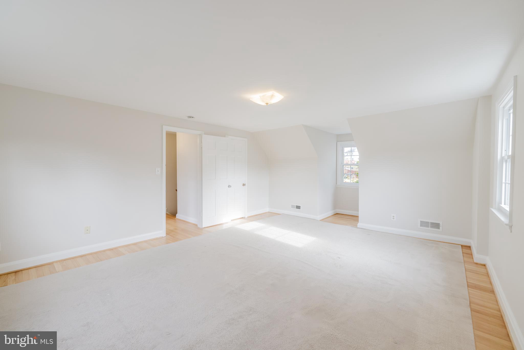 TOWSON PARK - Residential Lease