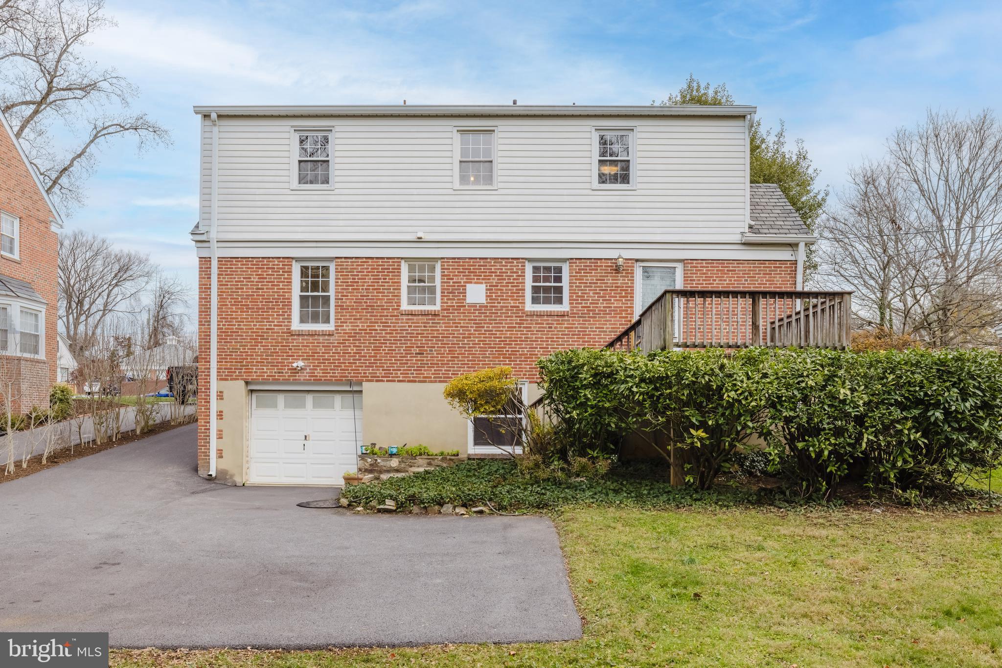 TOWSON PARK - Residential Lease