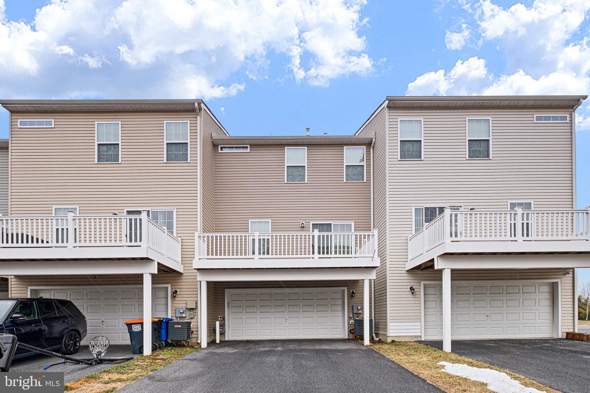 PARKWAY SOUTH RIDGE - Residential