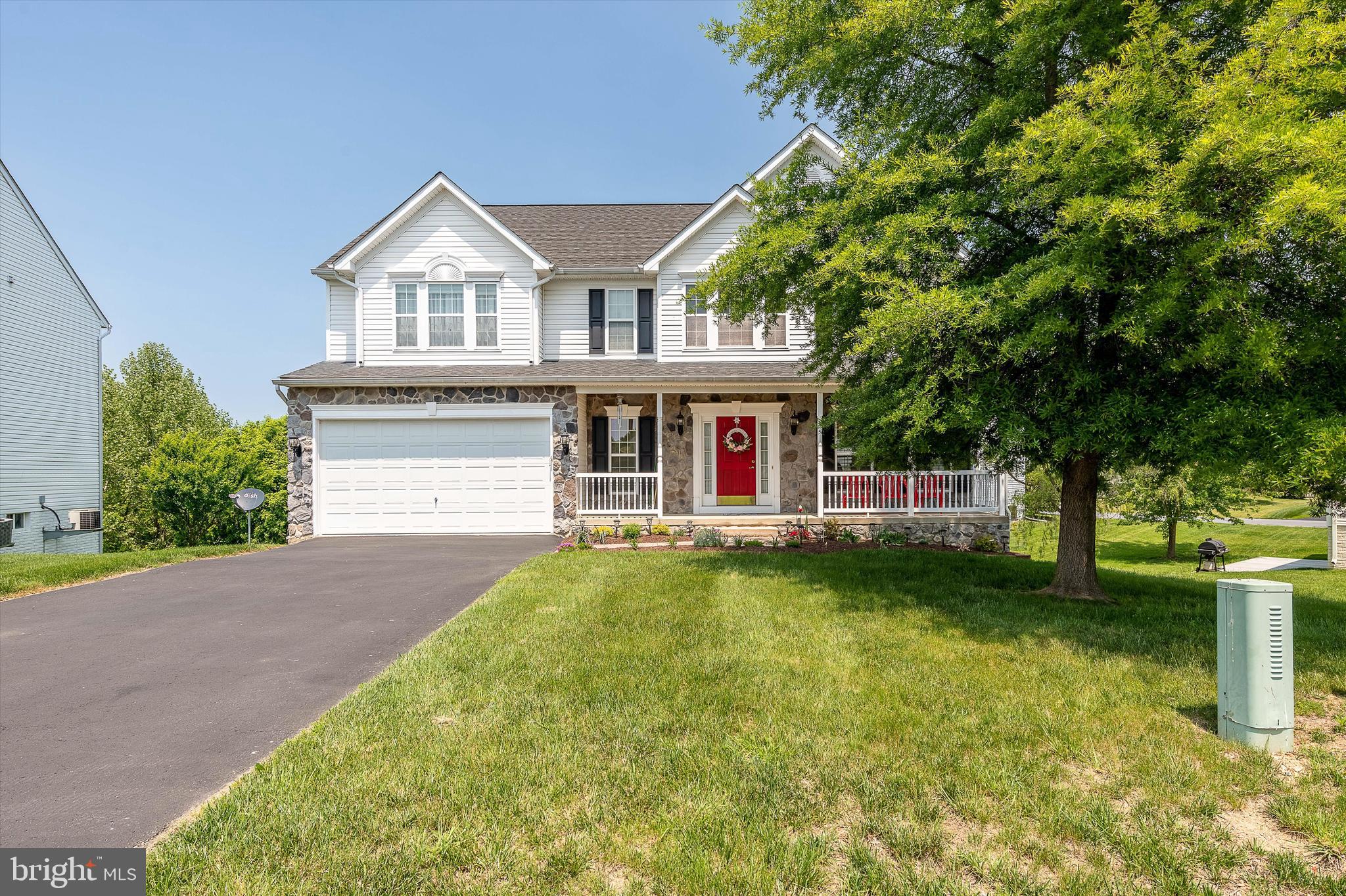 STONEBRIDGE - Residential