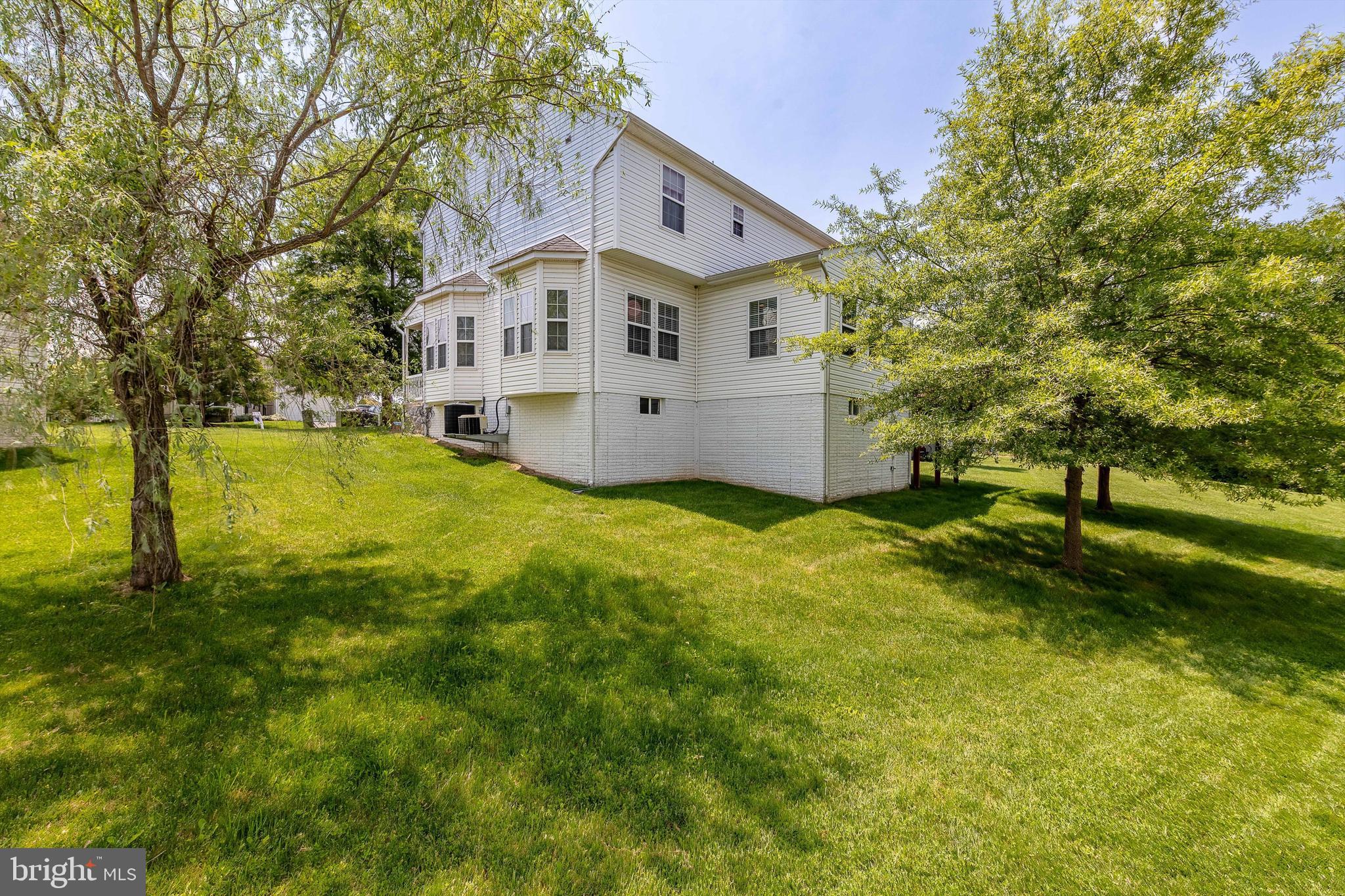 STONEBRIDGE - Residential