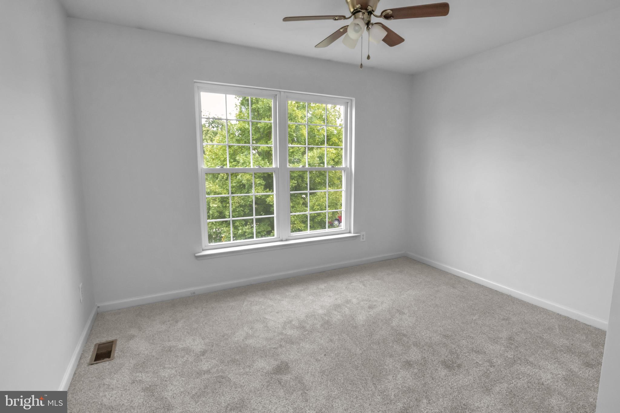 CHESTNUT GROVE - Residential