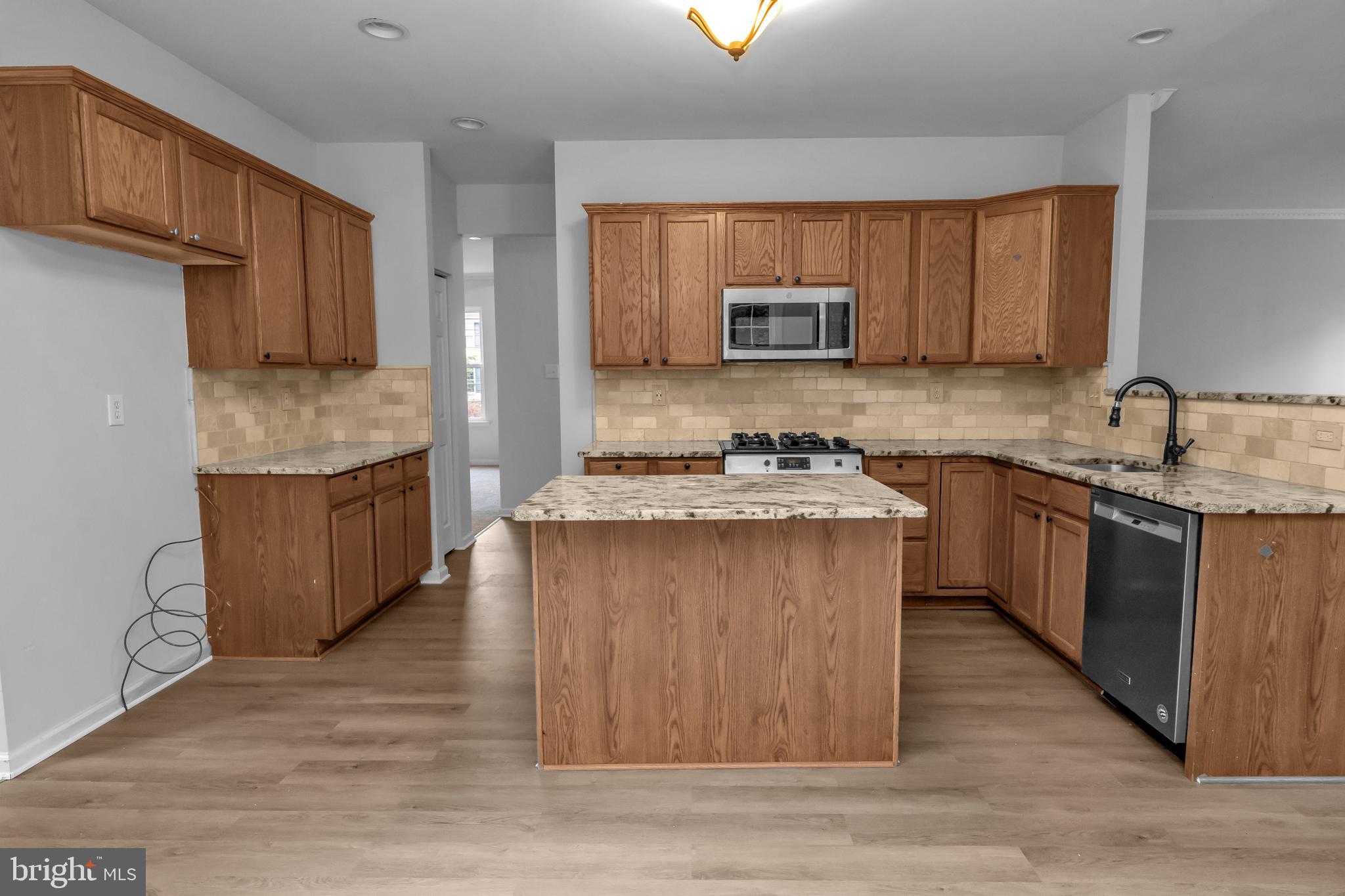 CHESTNUT GROVE - Residential