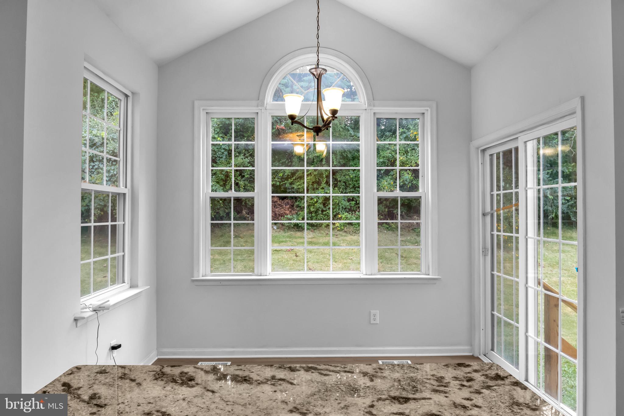 CHESTNUT GROVE - Residential