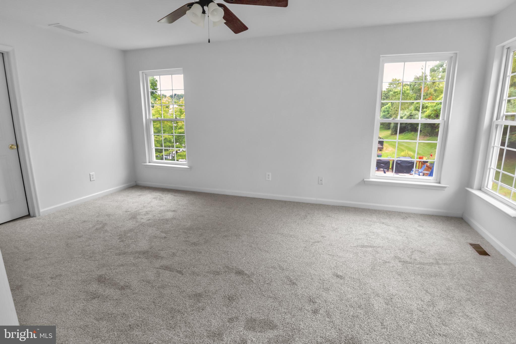 CHESTNUT GROVE - Residential