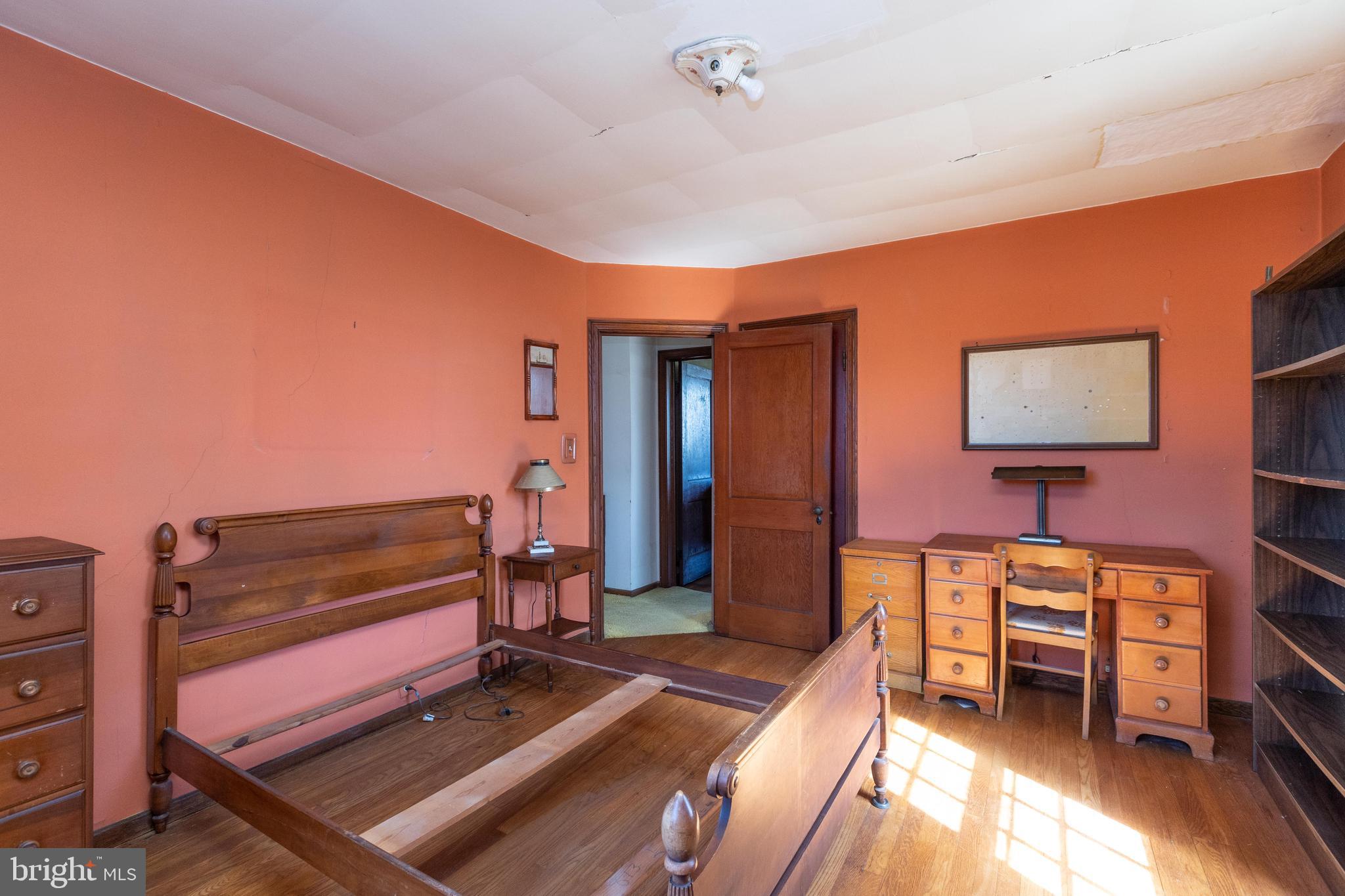 BELVEDERE SQUARE - Residential