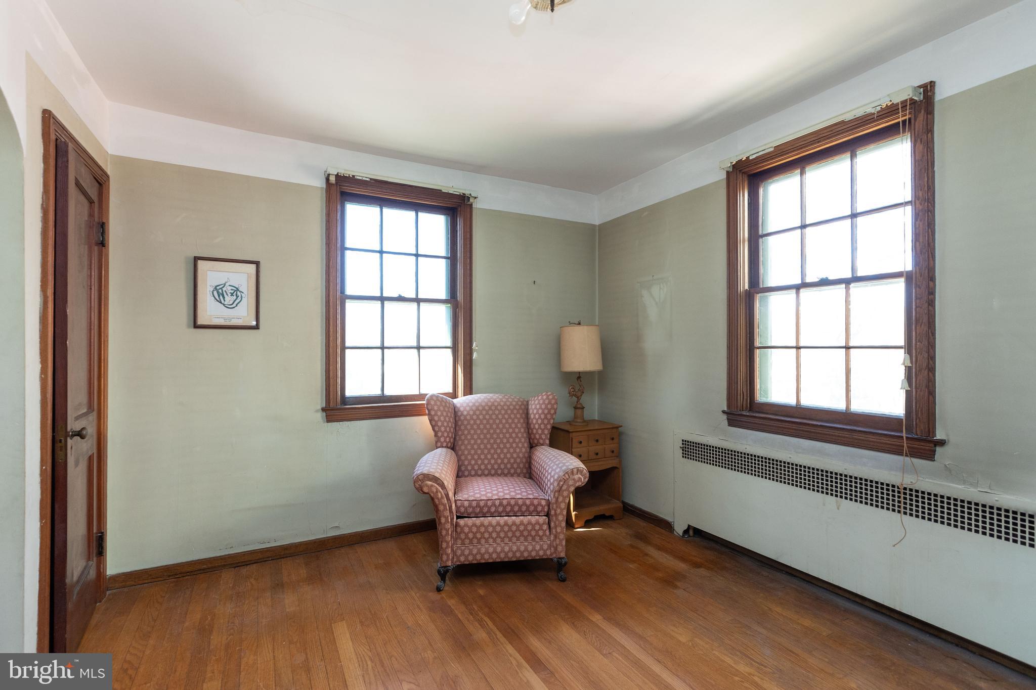 BELVEDERE SQUARE - Residential