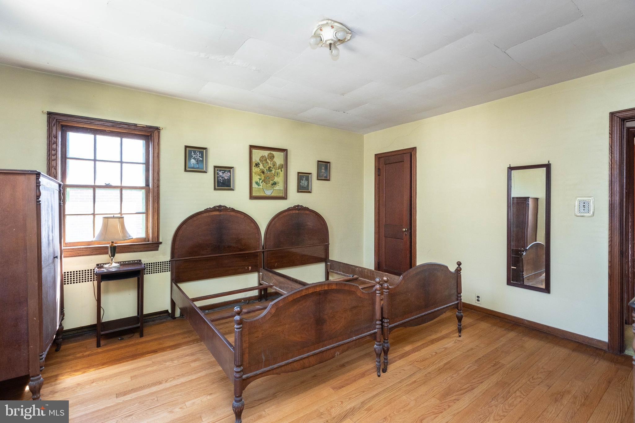 BELVEDERE SQUARE - Residential