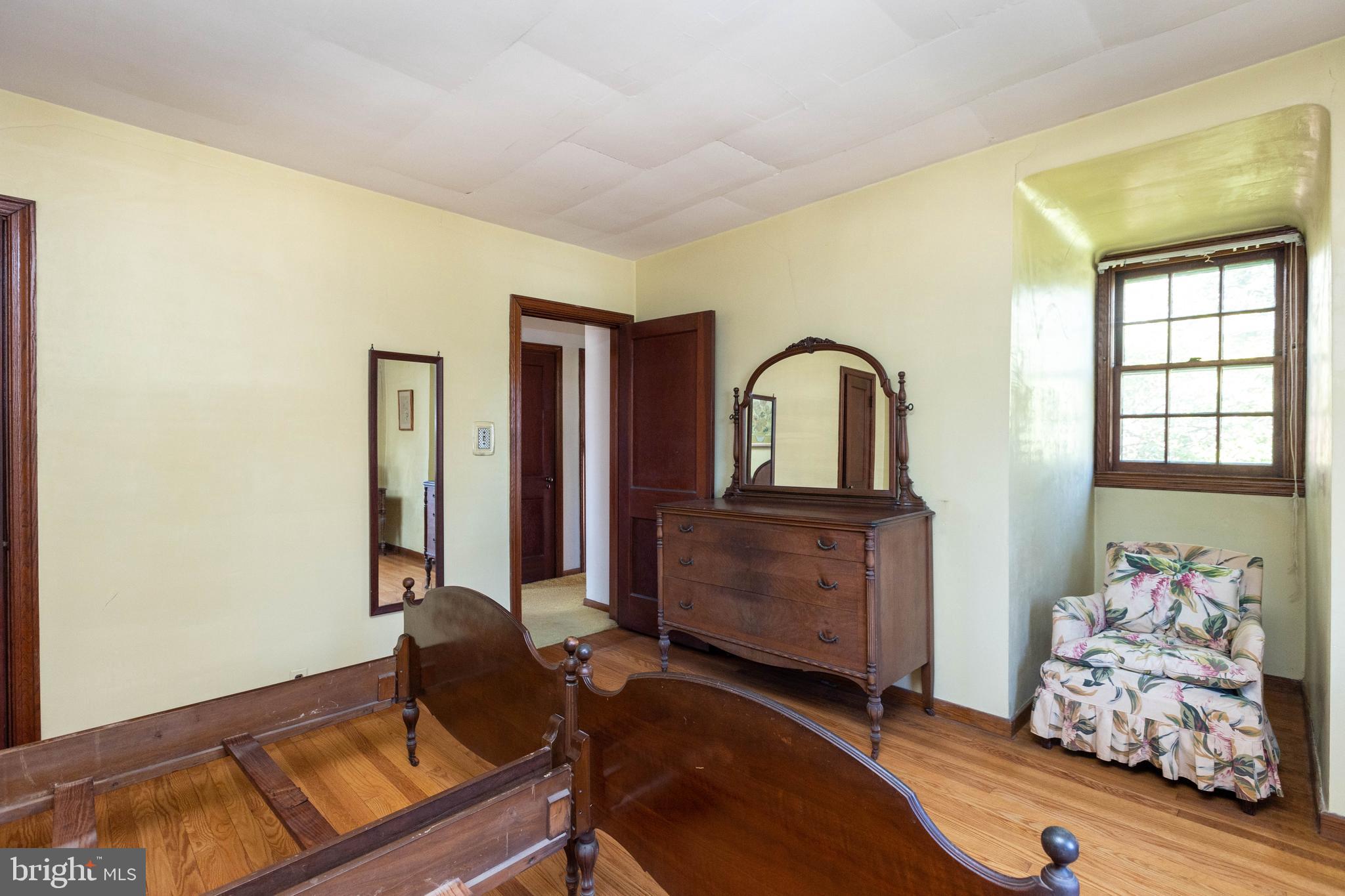 BELVEDERE SQUARE - Residential