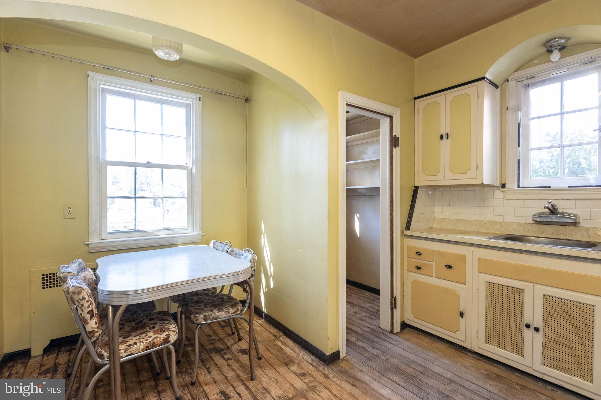 BELVEDERE SQUARE - Residential