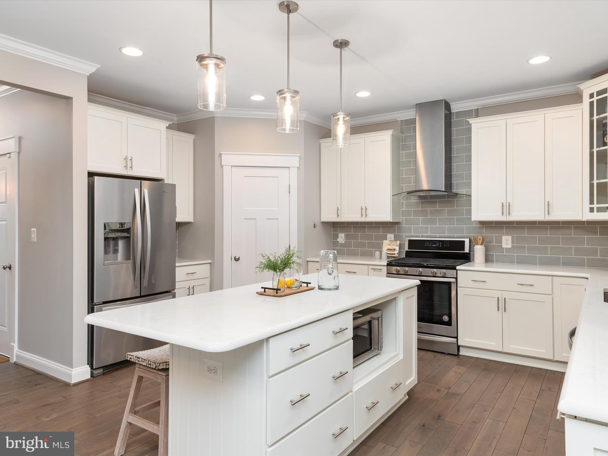 SEVERN LANDING - Residential