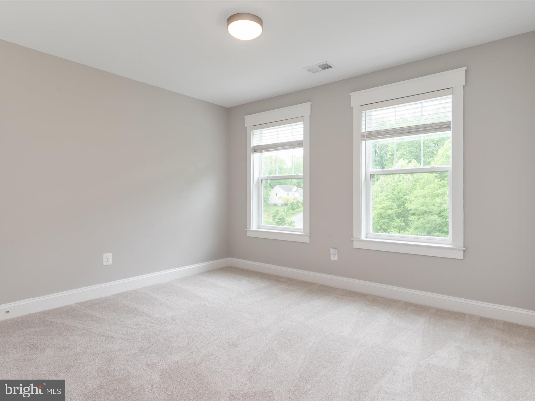 SEVERN LANDING - Residential