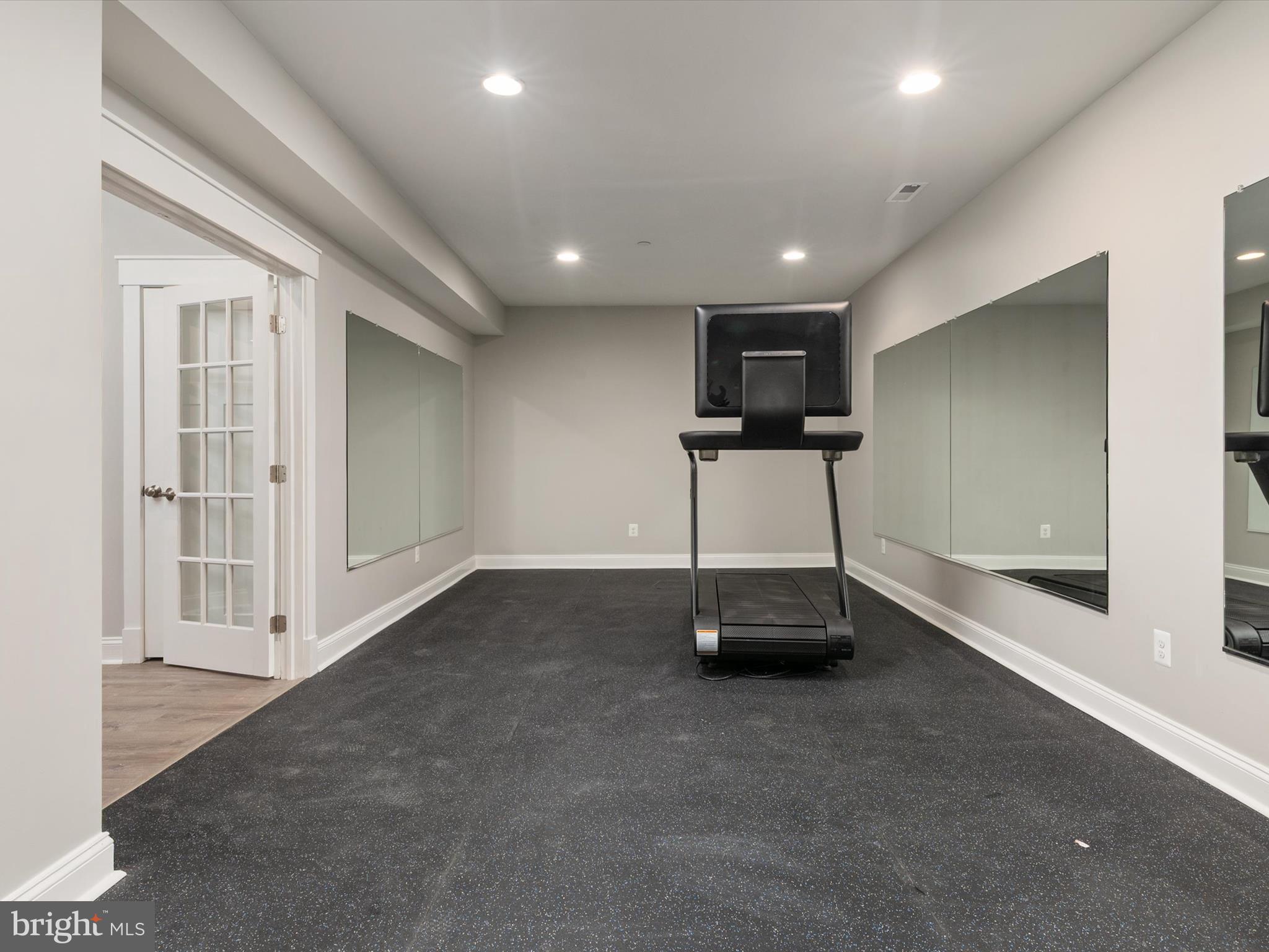 SEVERN LANDING - Residential