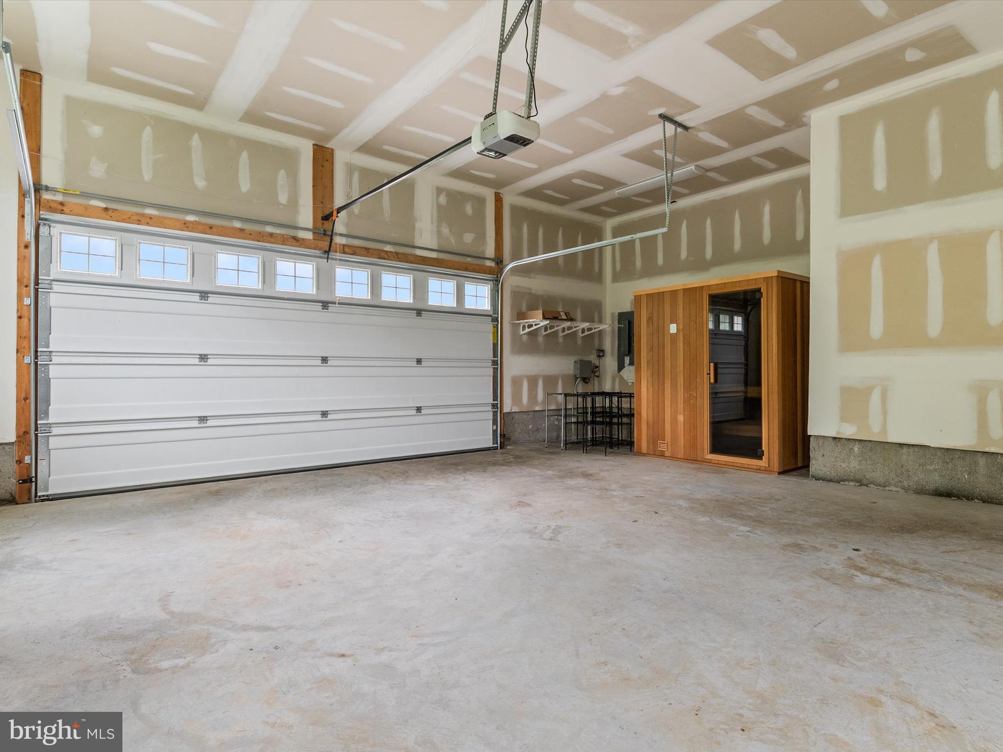 SEVERN LANDING - Residential