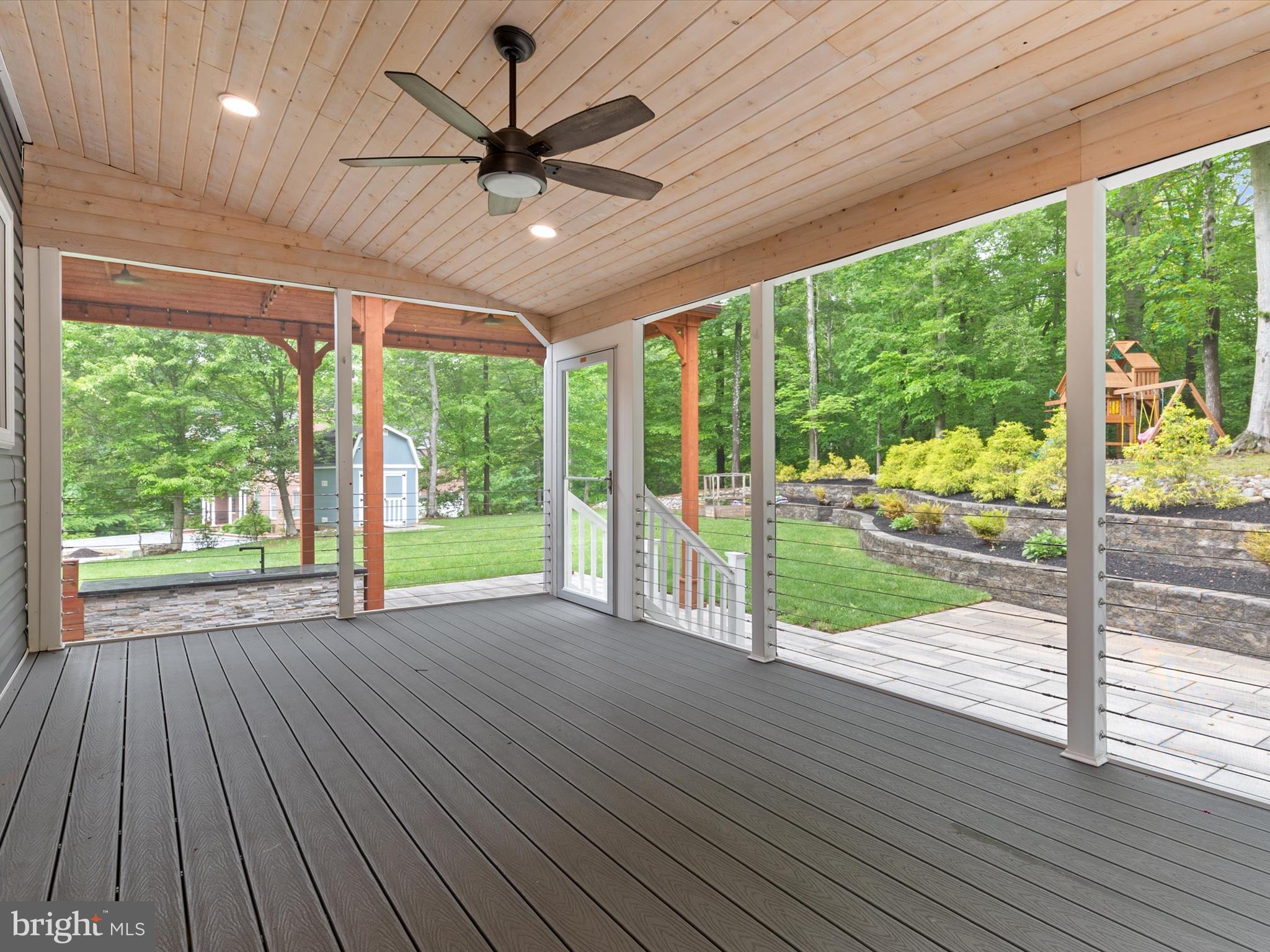 SEVERN LANDING - Residential