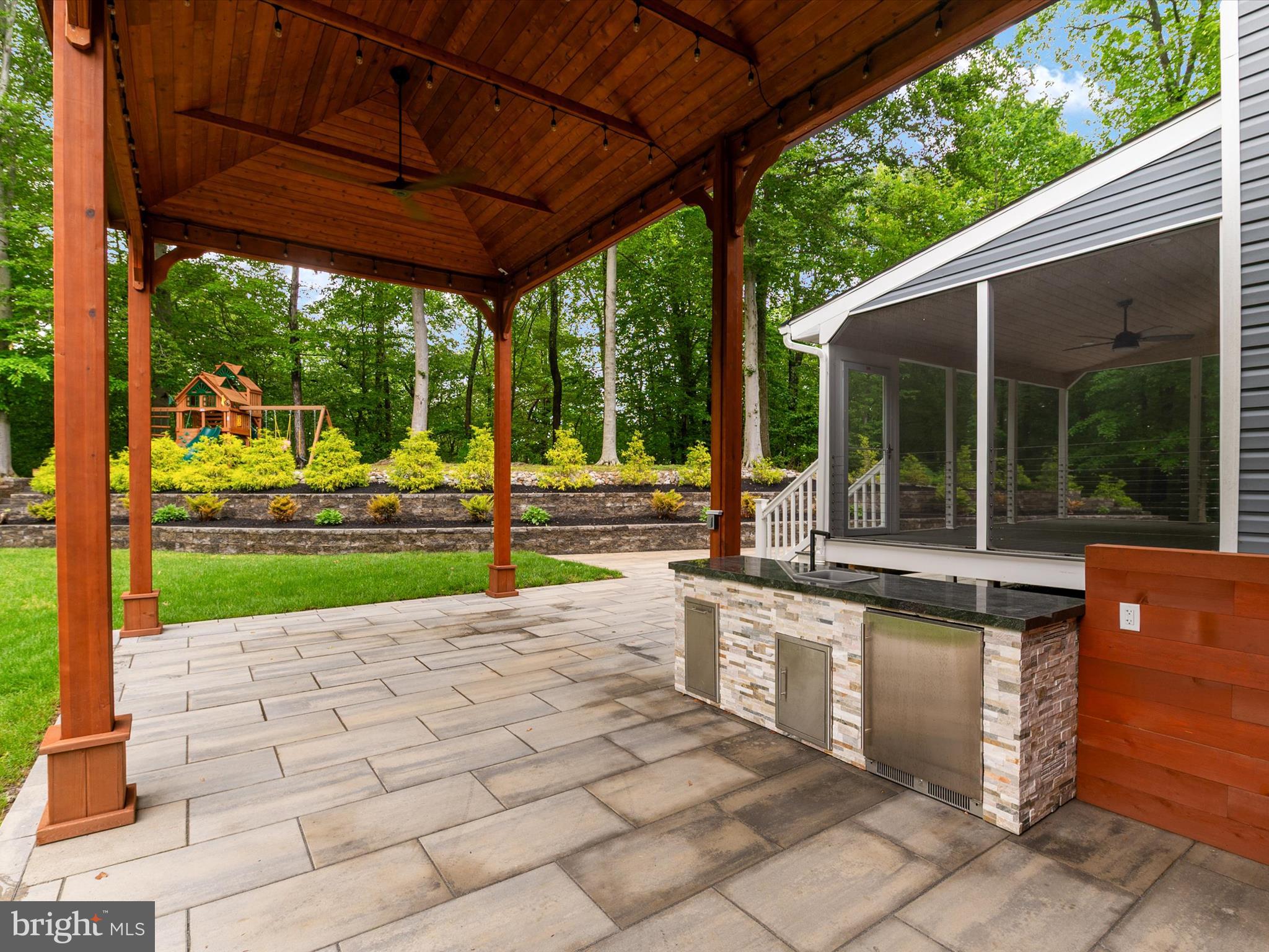 SEVERN LANDING - Residential