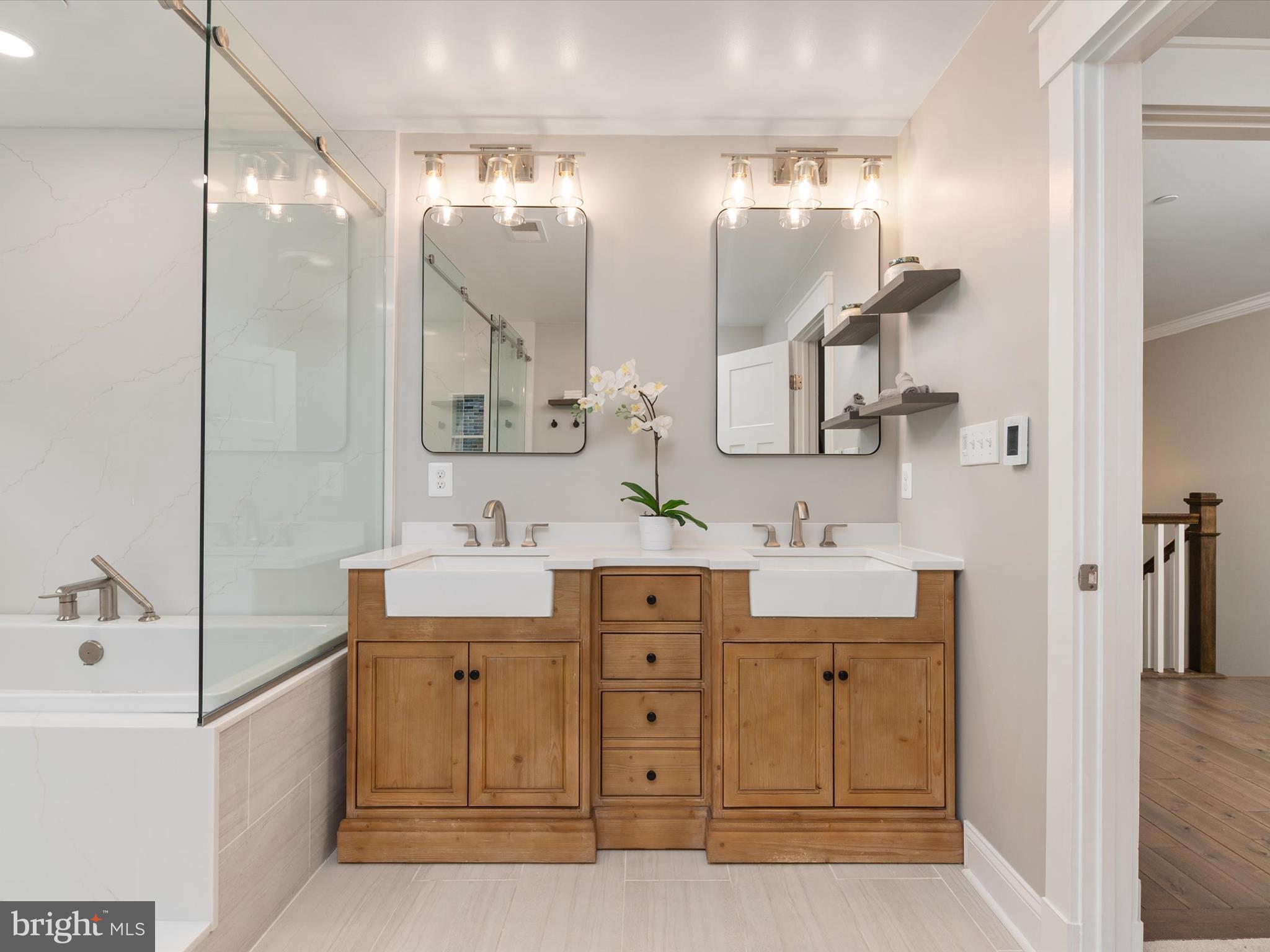 SEVERN LANDING - Residential