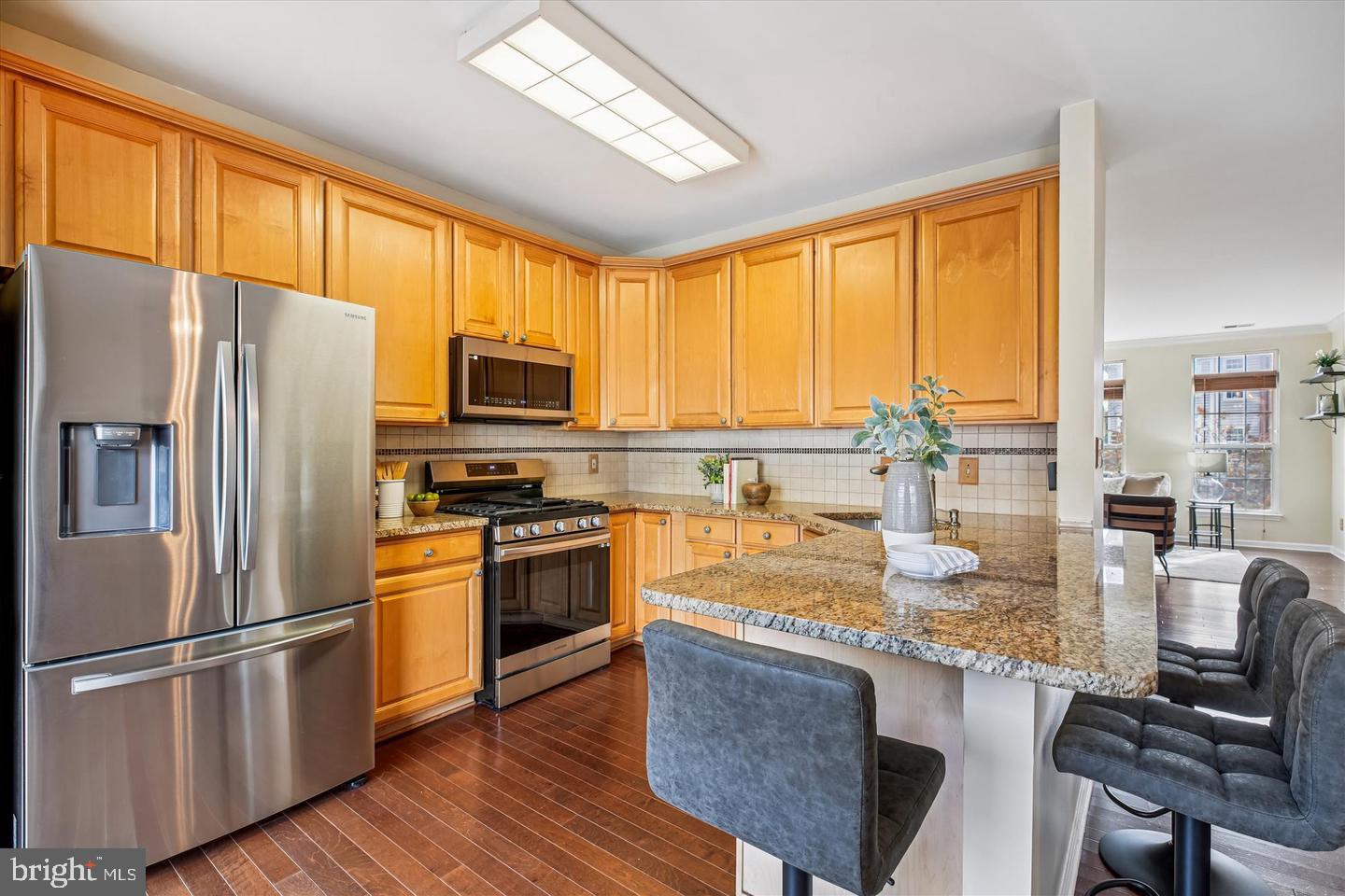 LAKELANDS - Residential Lease