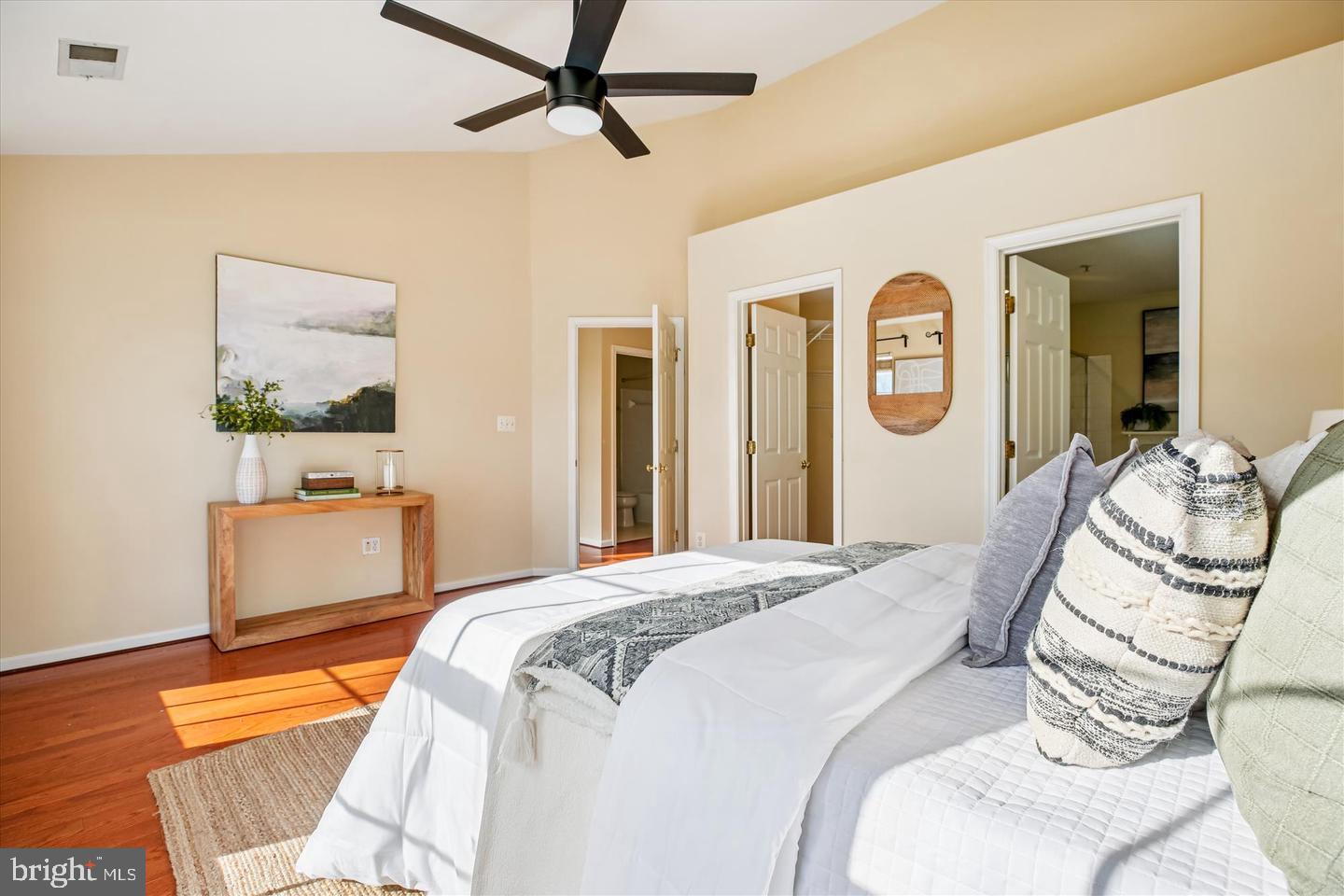 LAKELANDS - Residential Lease