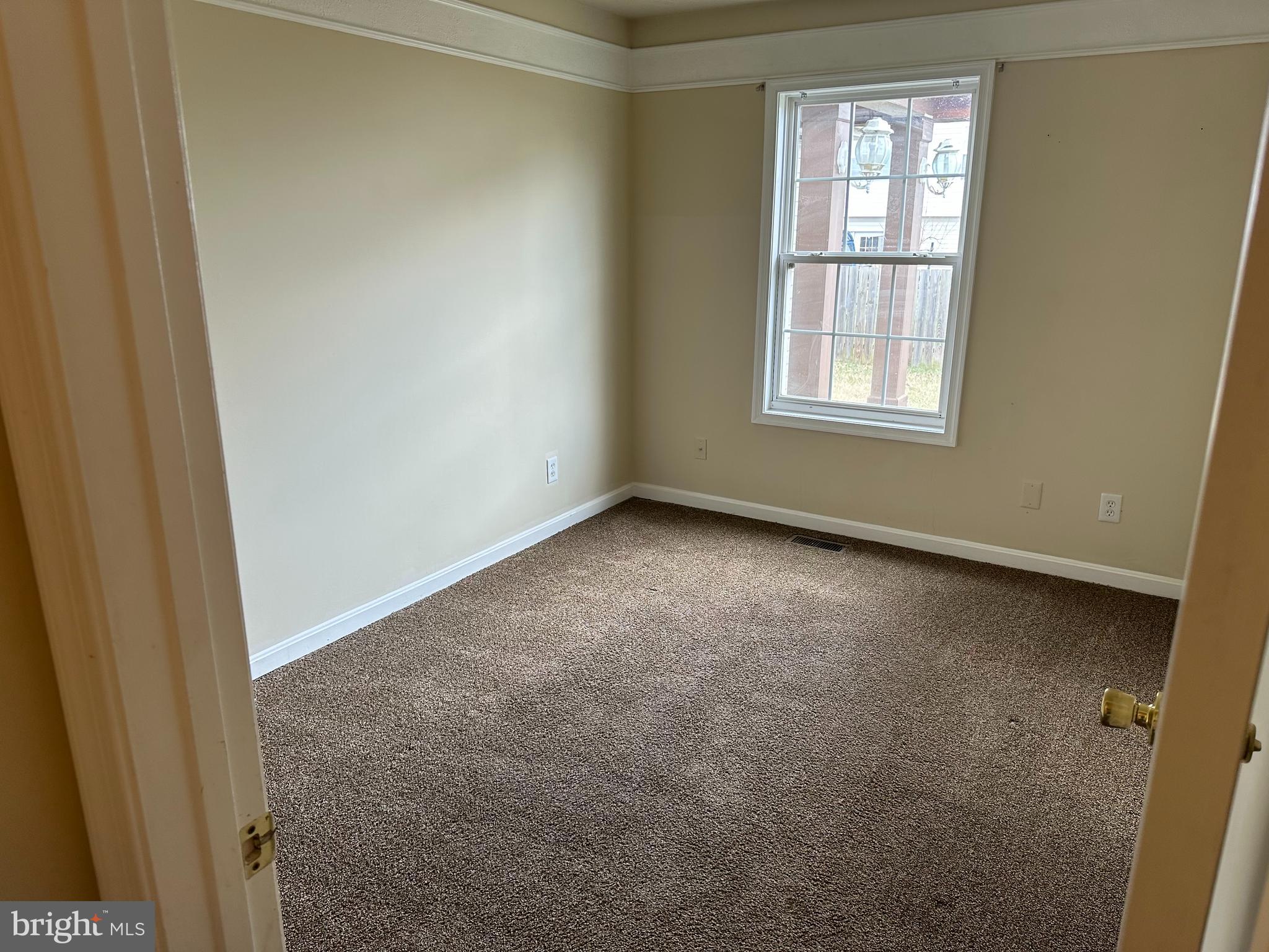 MILLS FARM - Residential