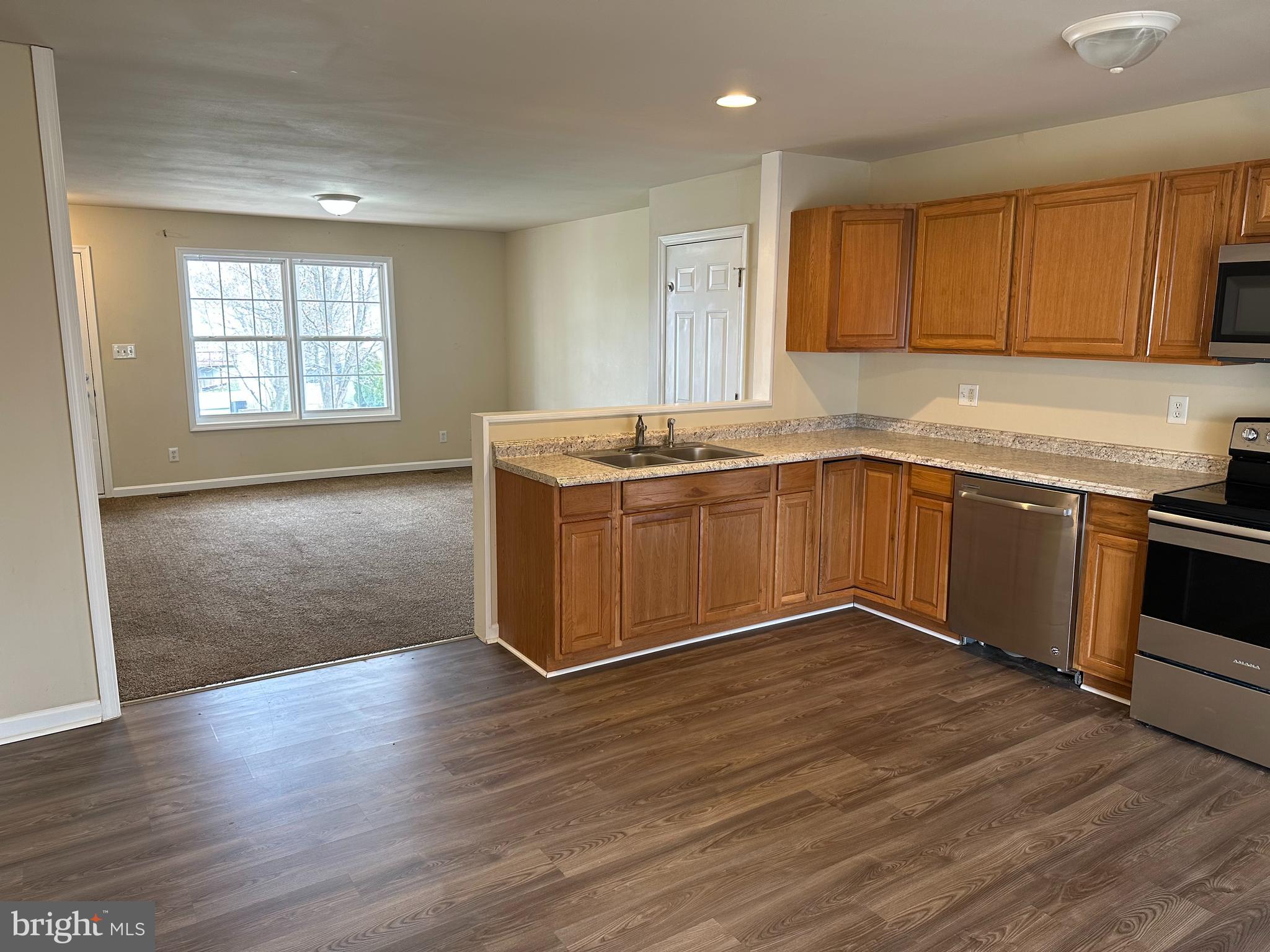 MILLS FARM - Residential