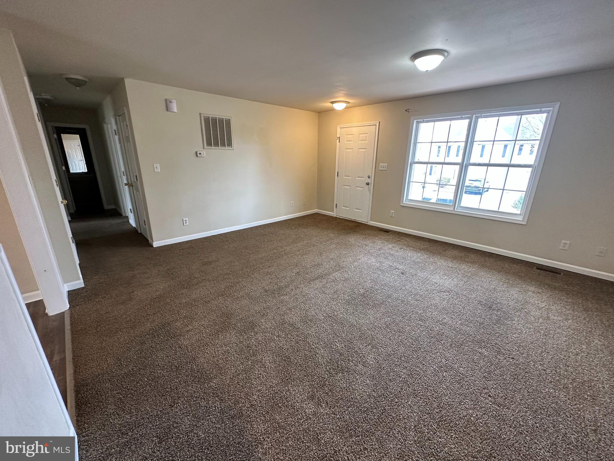 MILLS FARM - Residential