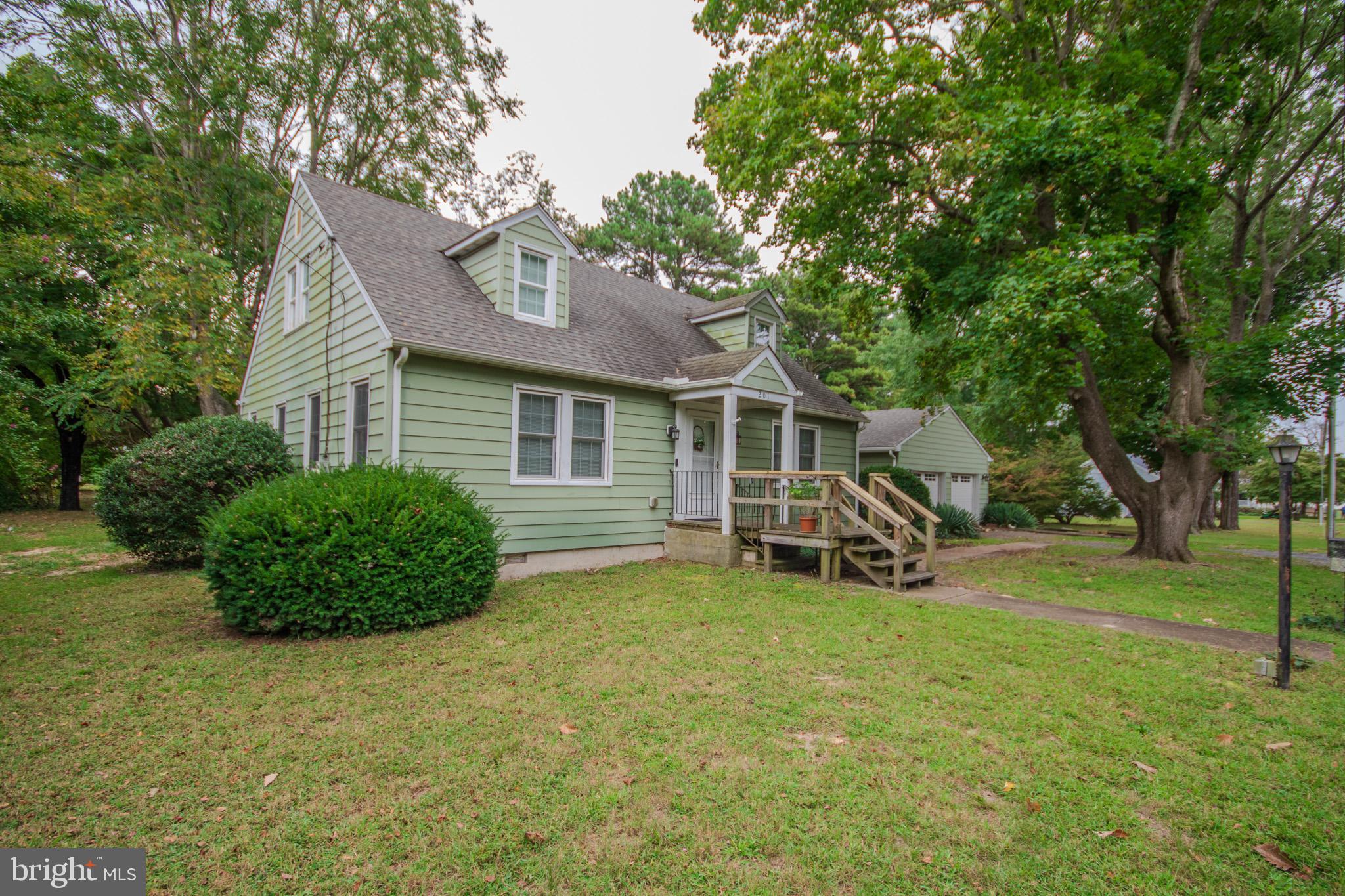 201 LOUISE AVENUE