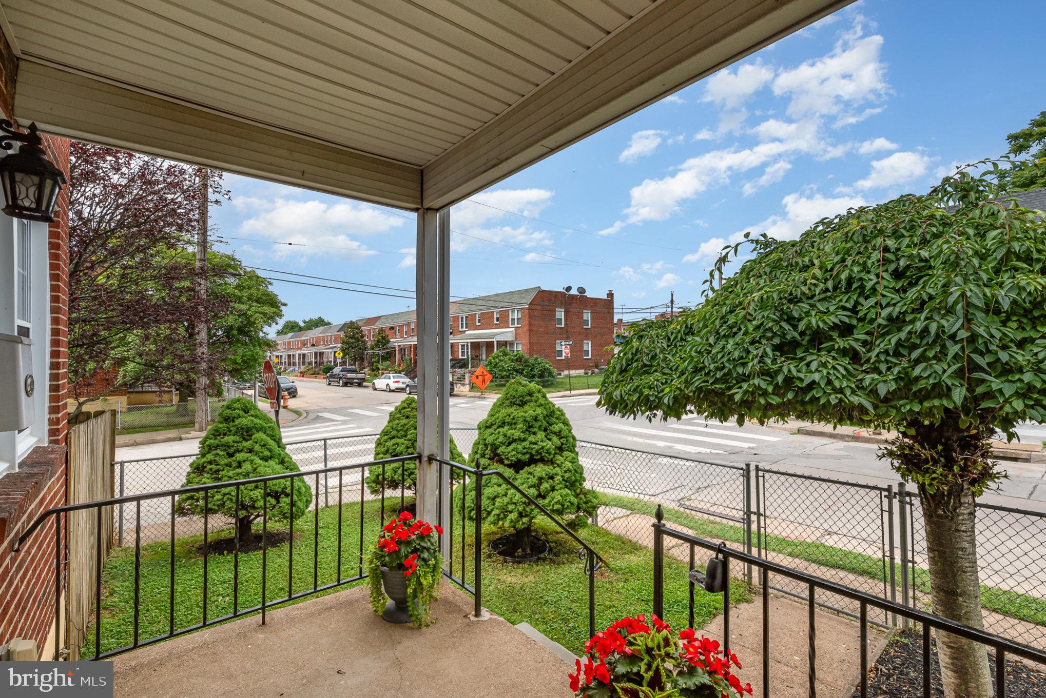 GREEKTOWN - Residential