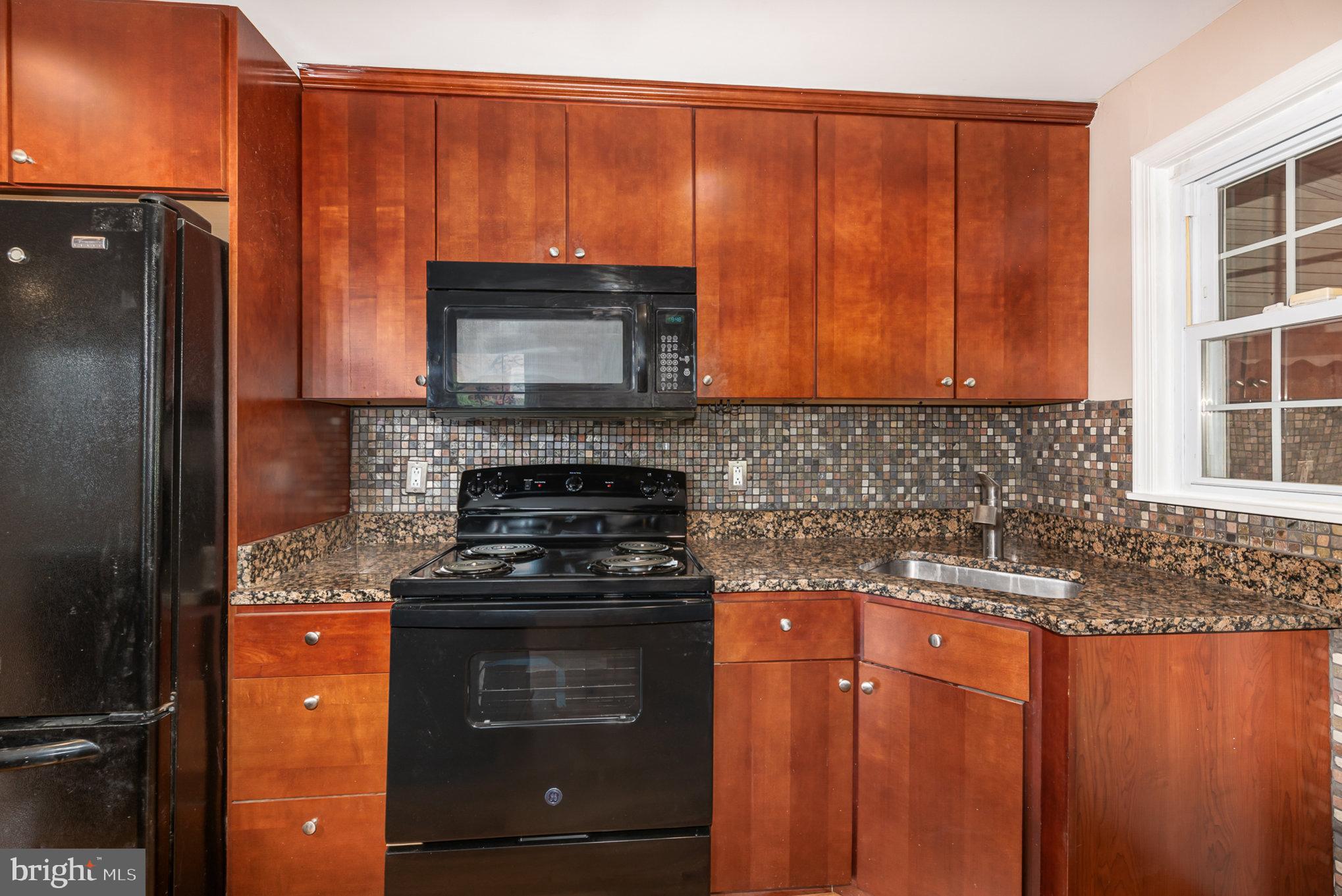 GREEKTOWN - Residential