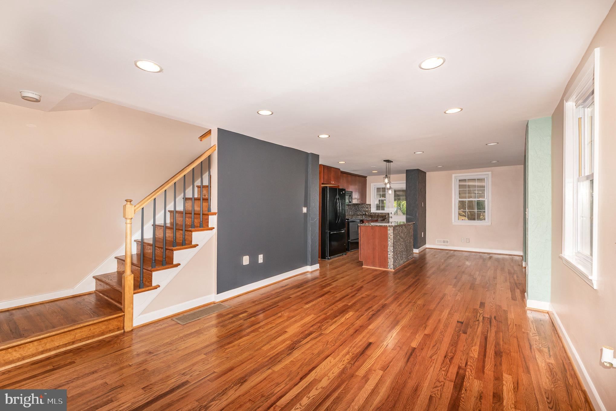 GREEKTOWN - Residential