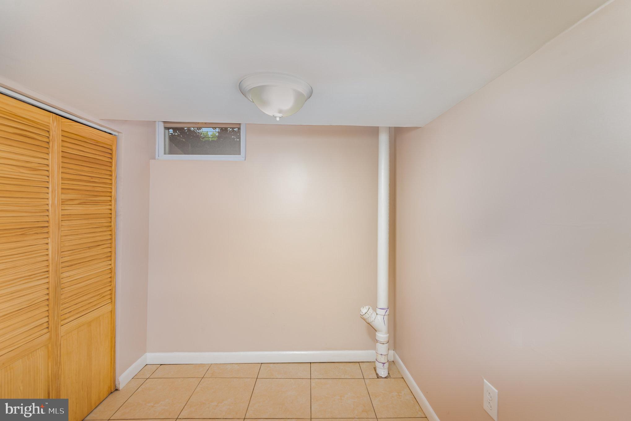 GREEKTOWN - Residential