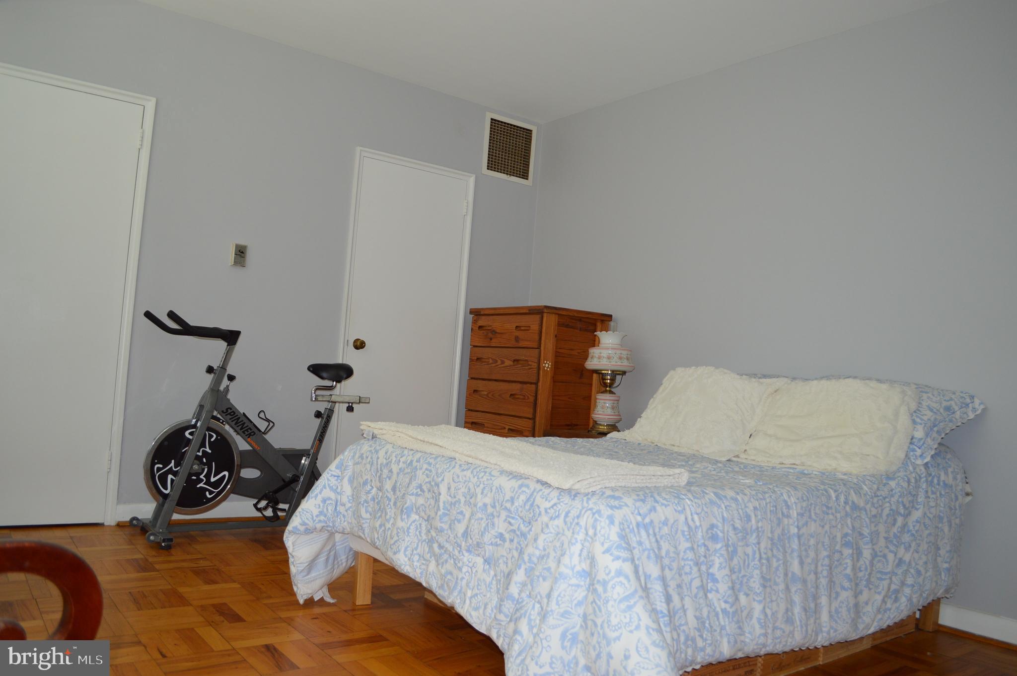 310 RIDGEMEDE ROAD 203