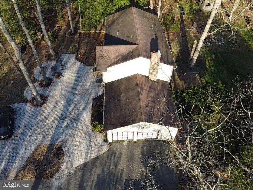 83 OAKLAND DRIVE