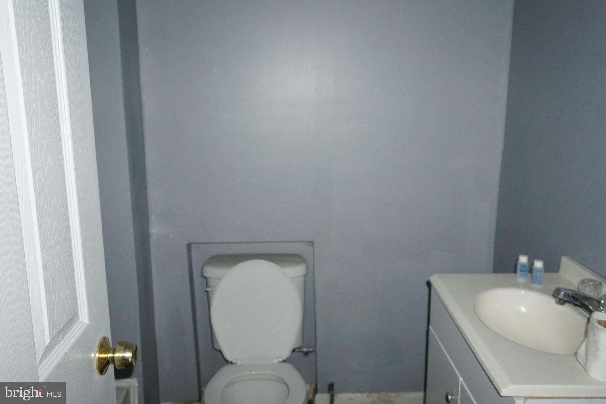 6210 KINGSESSING AVENUE