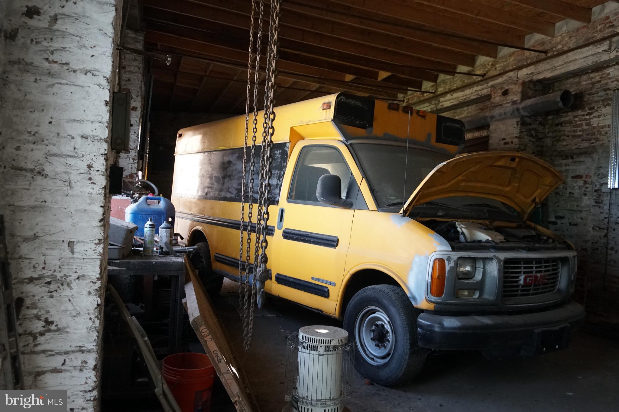 6210 KINGSESSING AVENUE