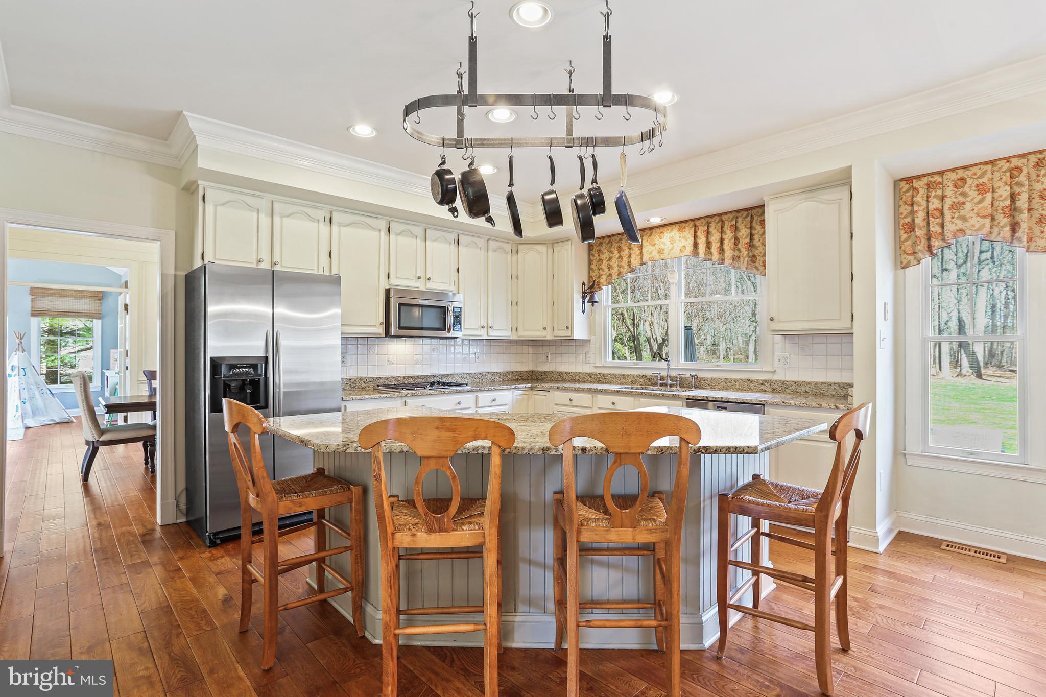 FOX VALLEY ESTATES - Residential