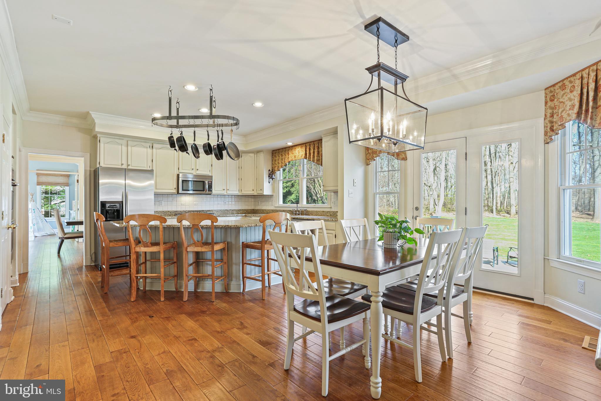 FOX VALLEY ESTATES - Residential