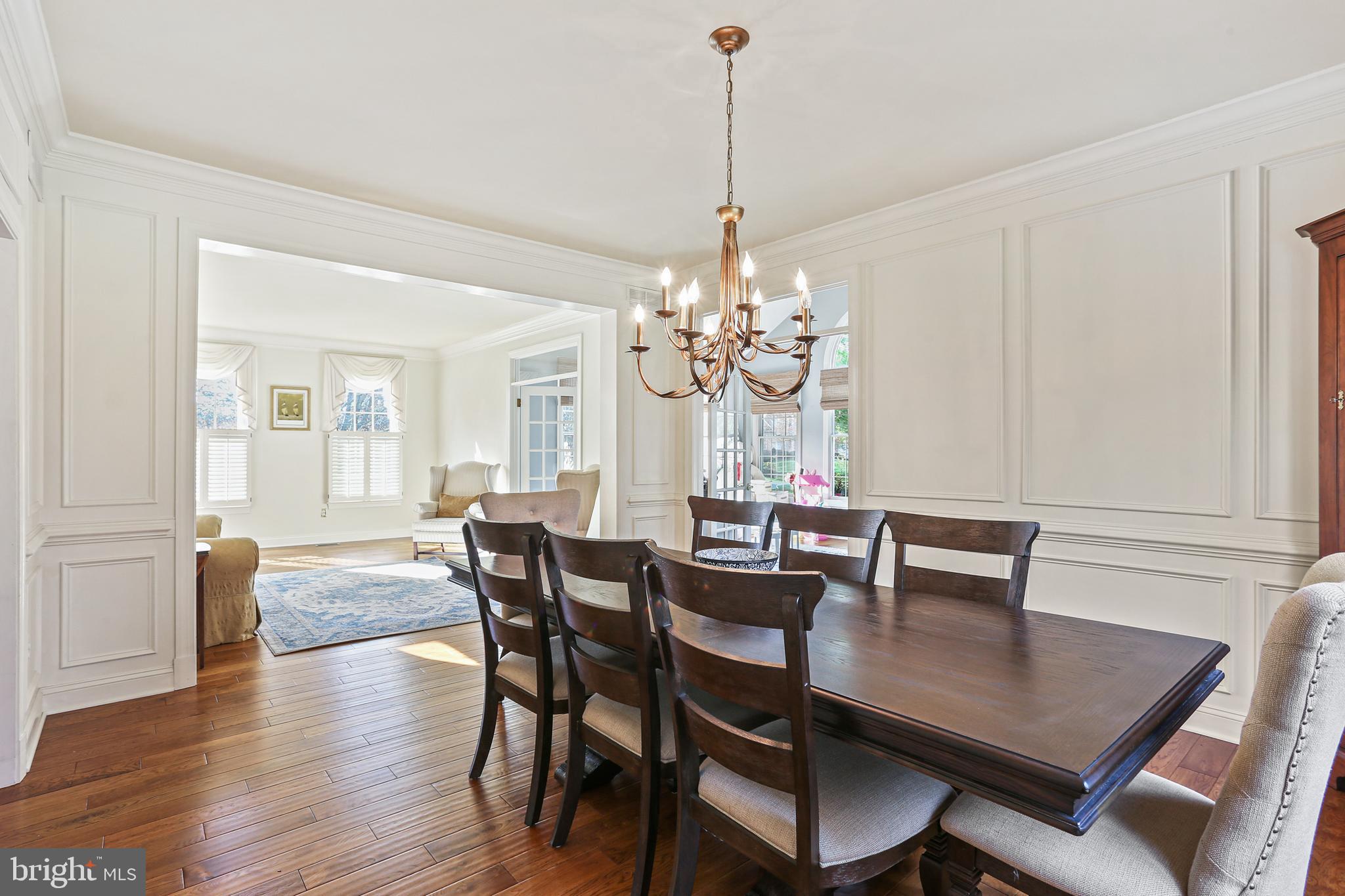 FOX VALLEY ESTATES - Residential