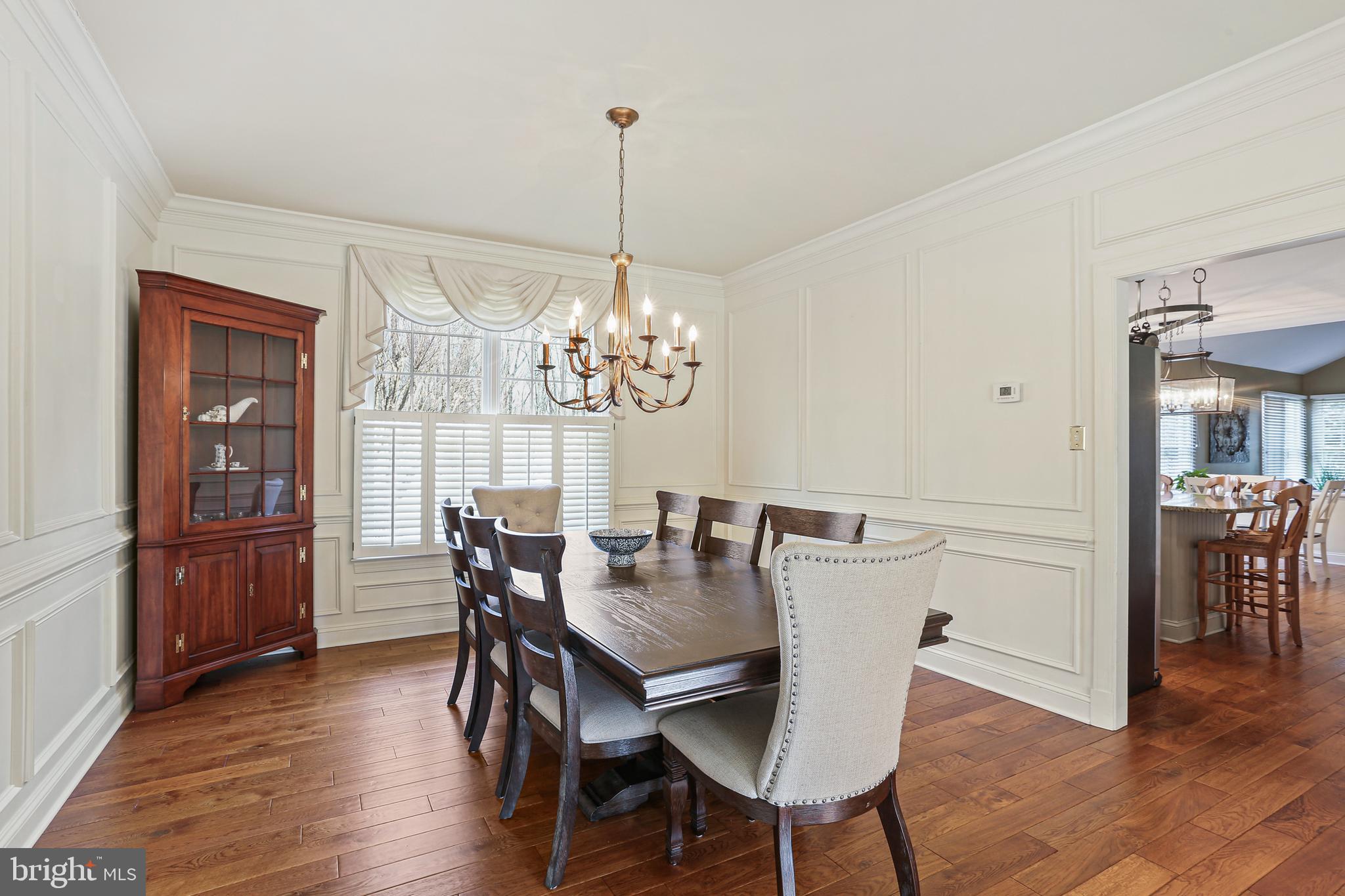 FOX VALLEY ESTATES - Residential