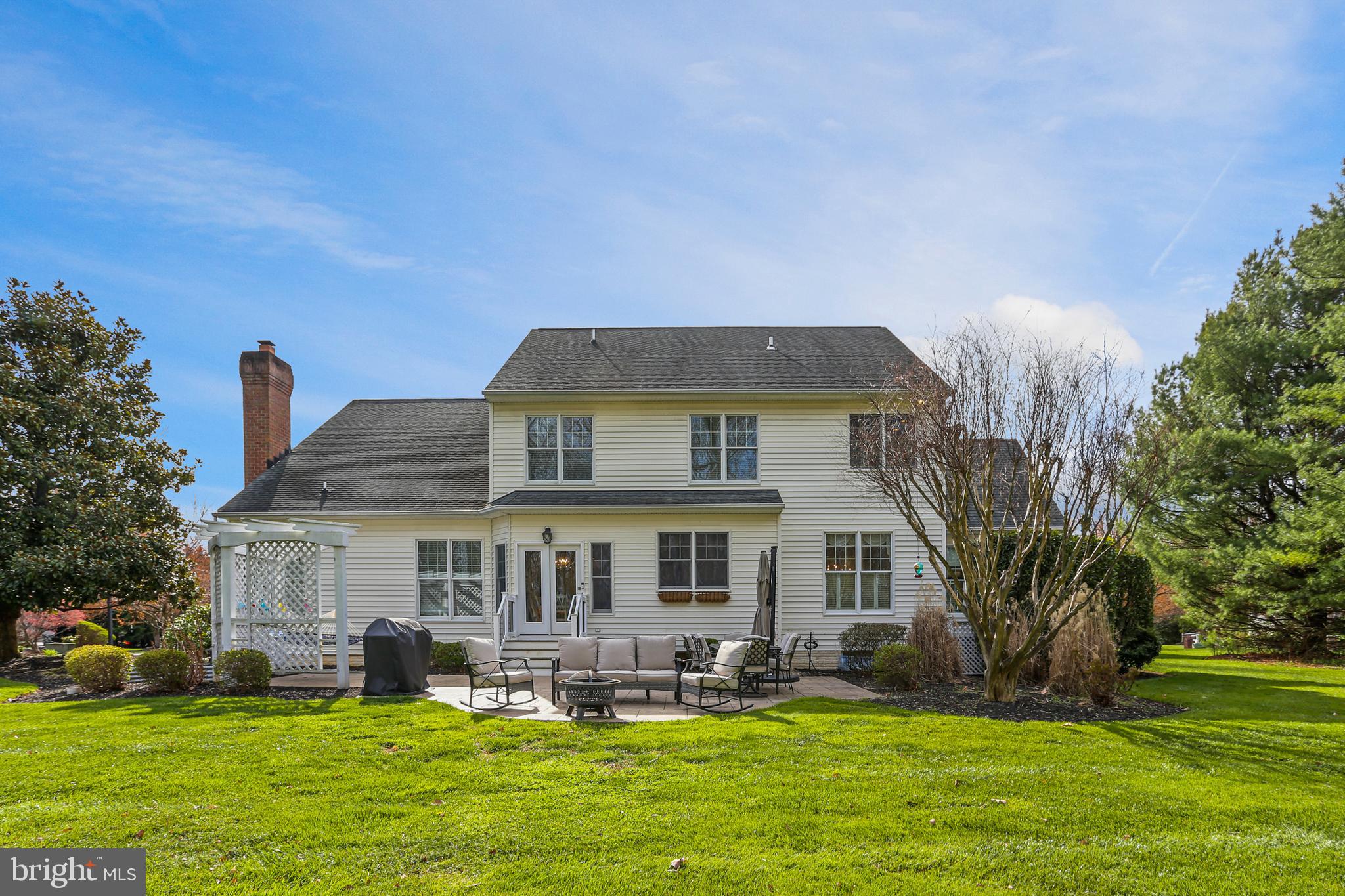 FOX VALLEY ESTATES - Residential