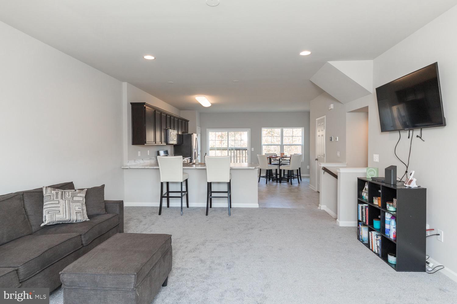 SNOWDEN BRIDGE - Residential Lease