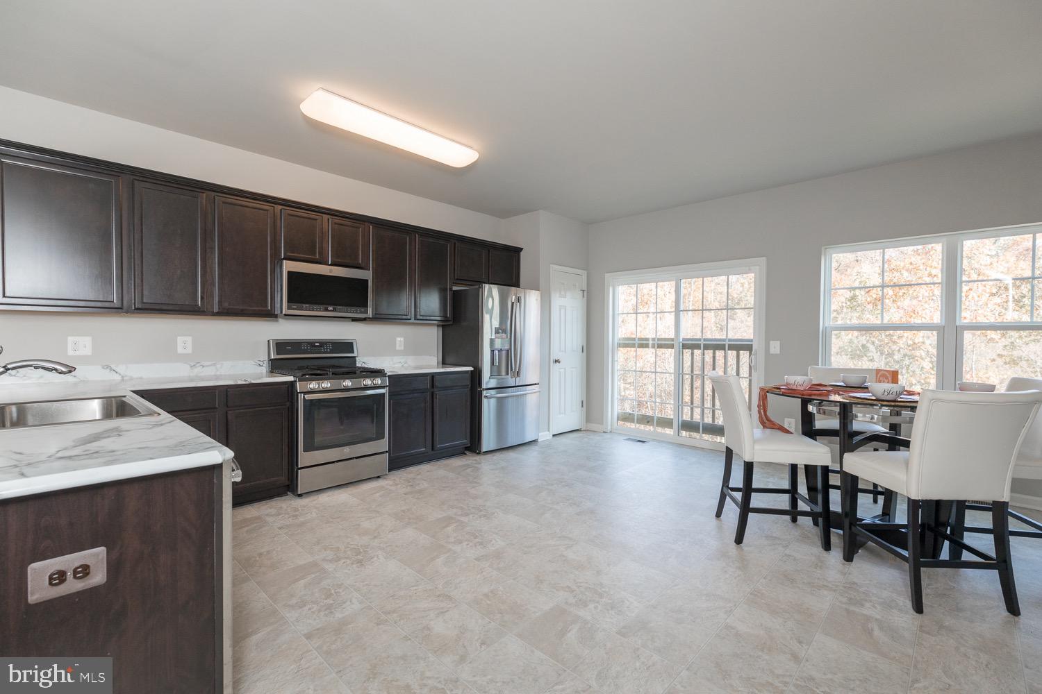 SNOWDEN BRIDGE - Residential Lease