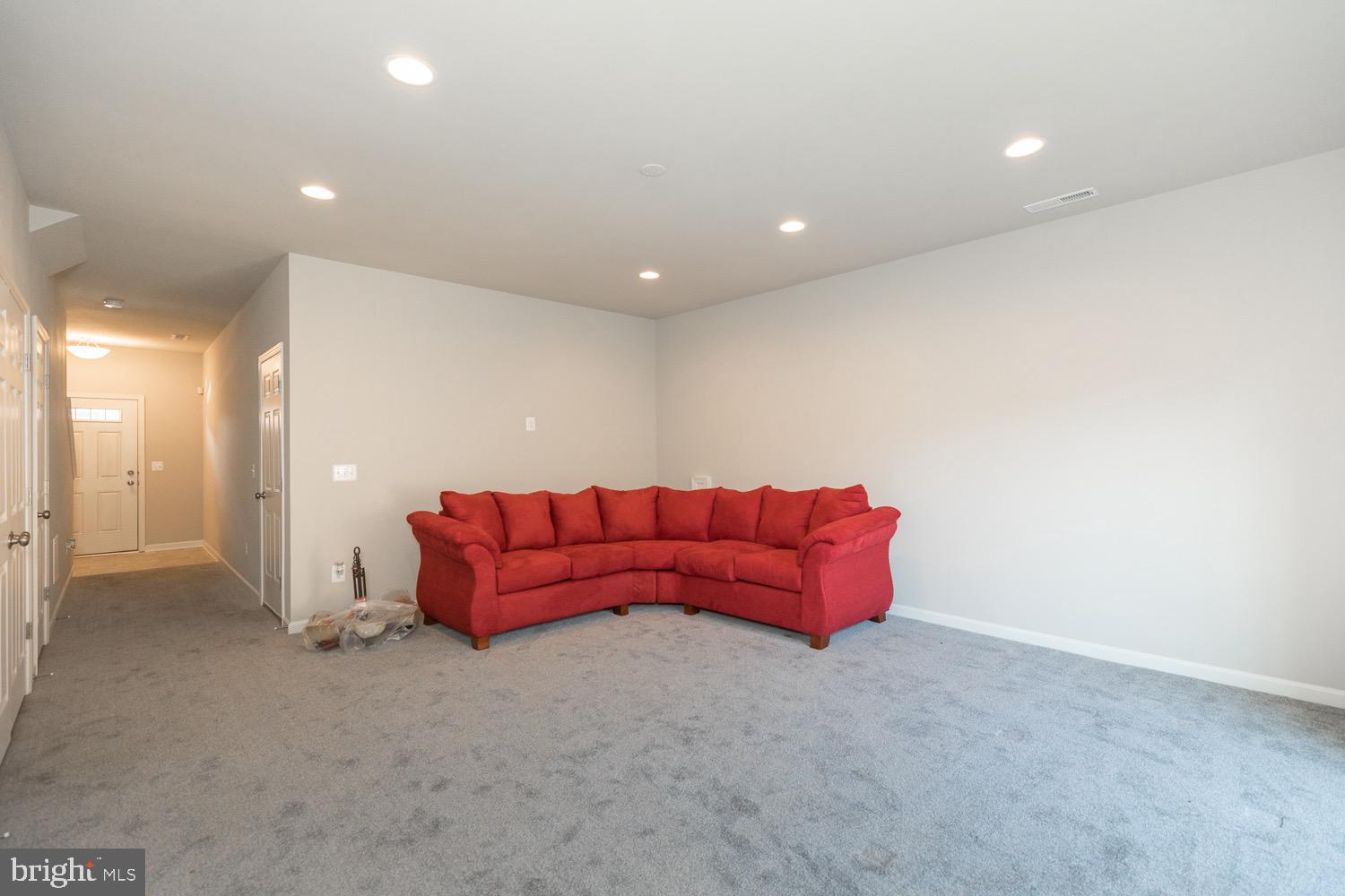 SNOWDEN BRIDGE - Residential Lease