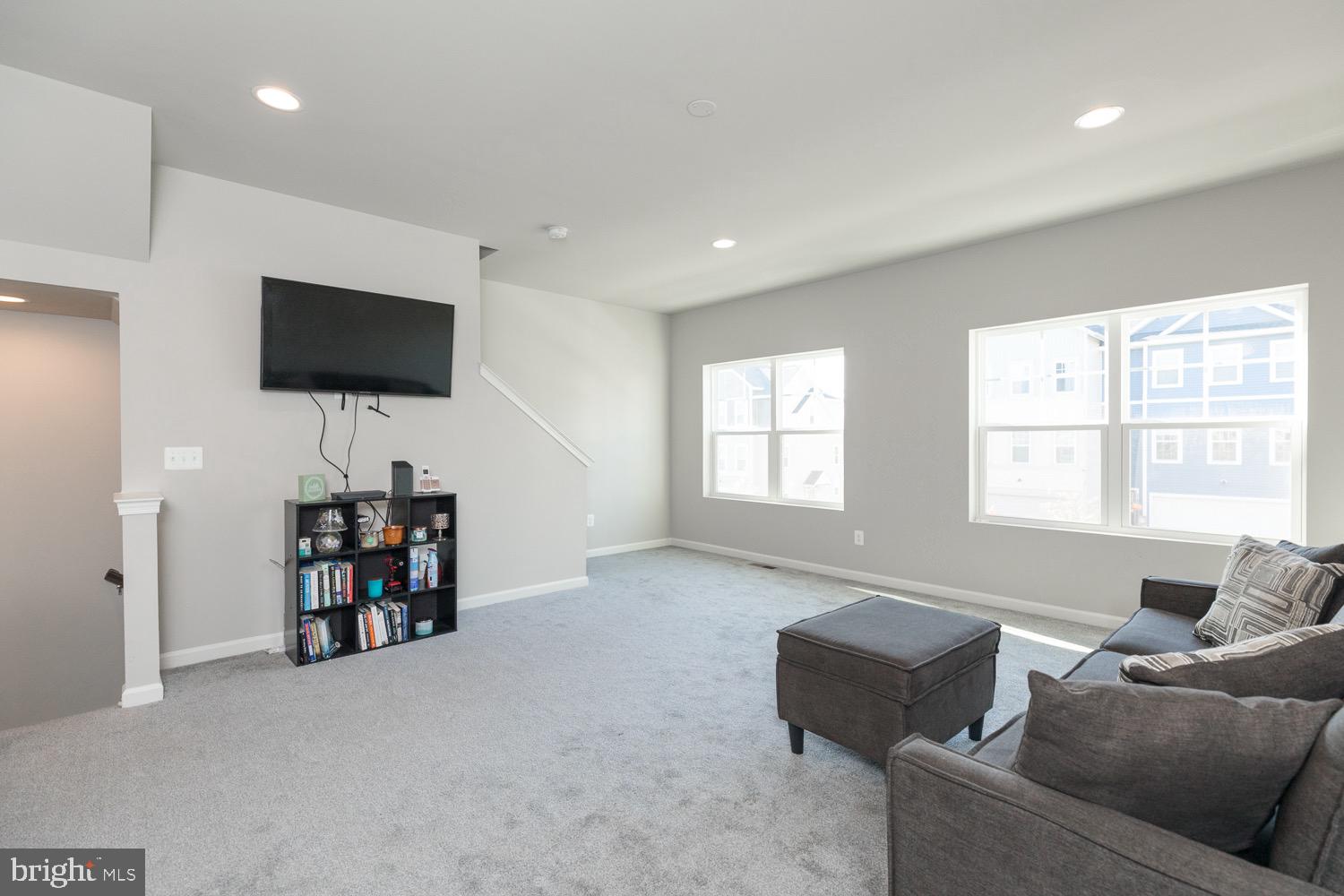 SNOWDEN BRIDGE - Residential Lease