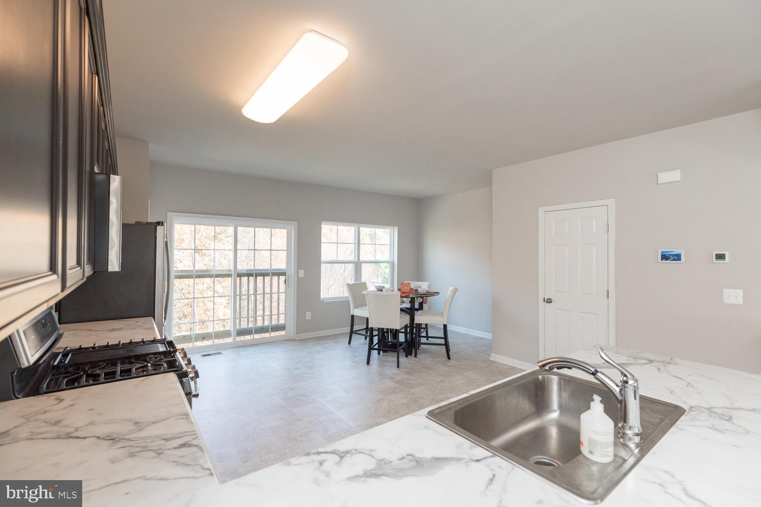 SNOWDEN BRIDGE - Residential Lease