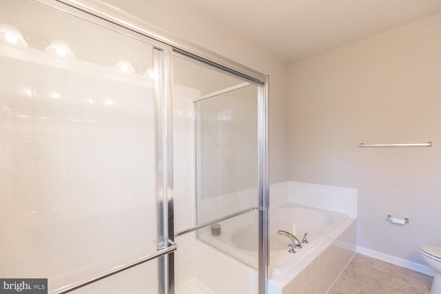 SNOWDEN BRIDGE - Residential Lease